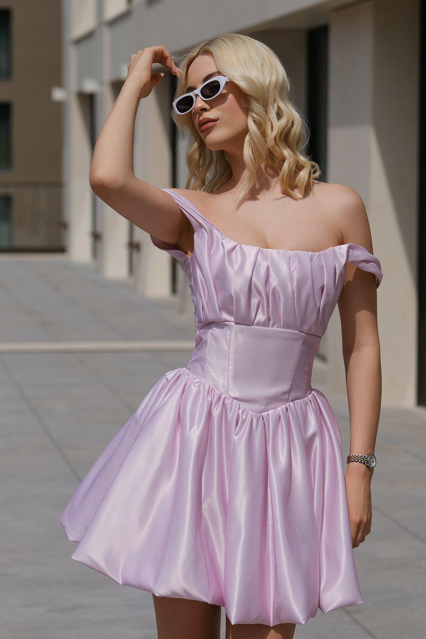 Рокля в розово: Poelle