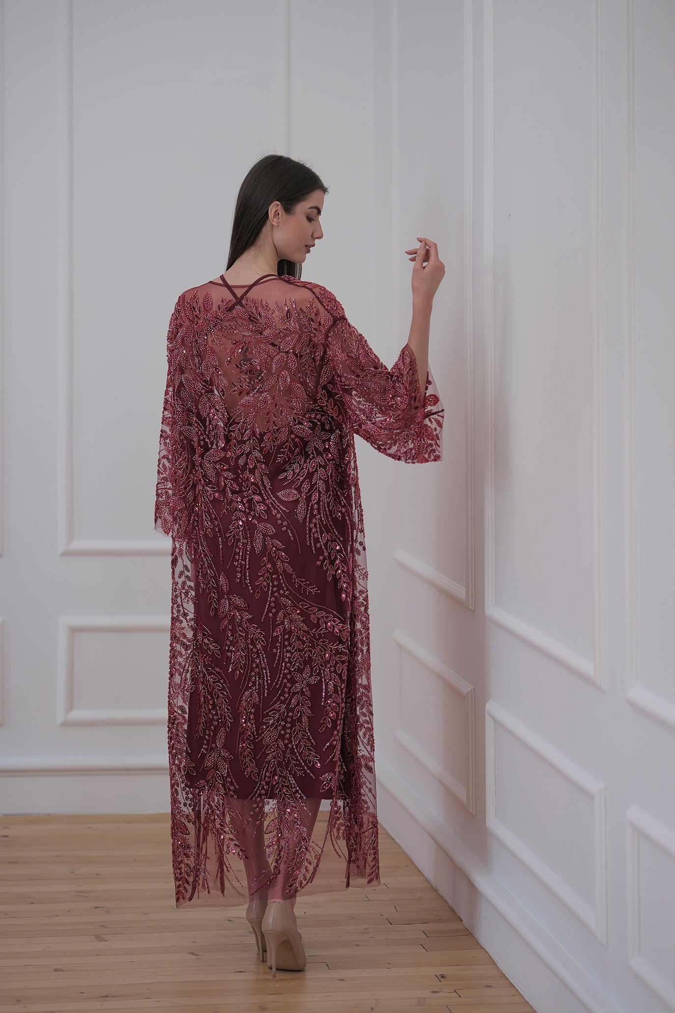 Комплект рокля и жилетка в бордо: Luxury Eve