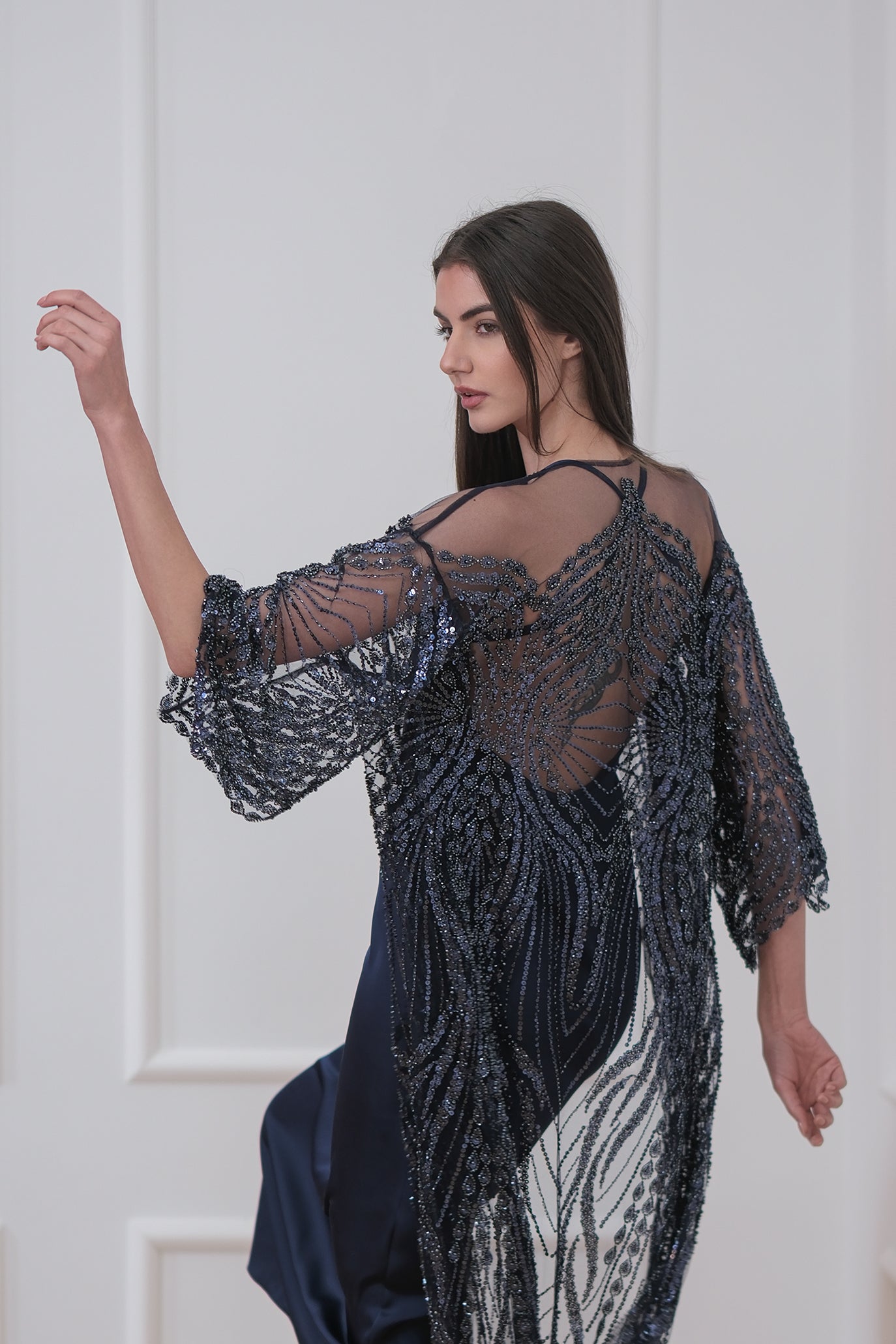 Ръчно изработена жилетка в тъмносиньо: Luxury Eve