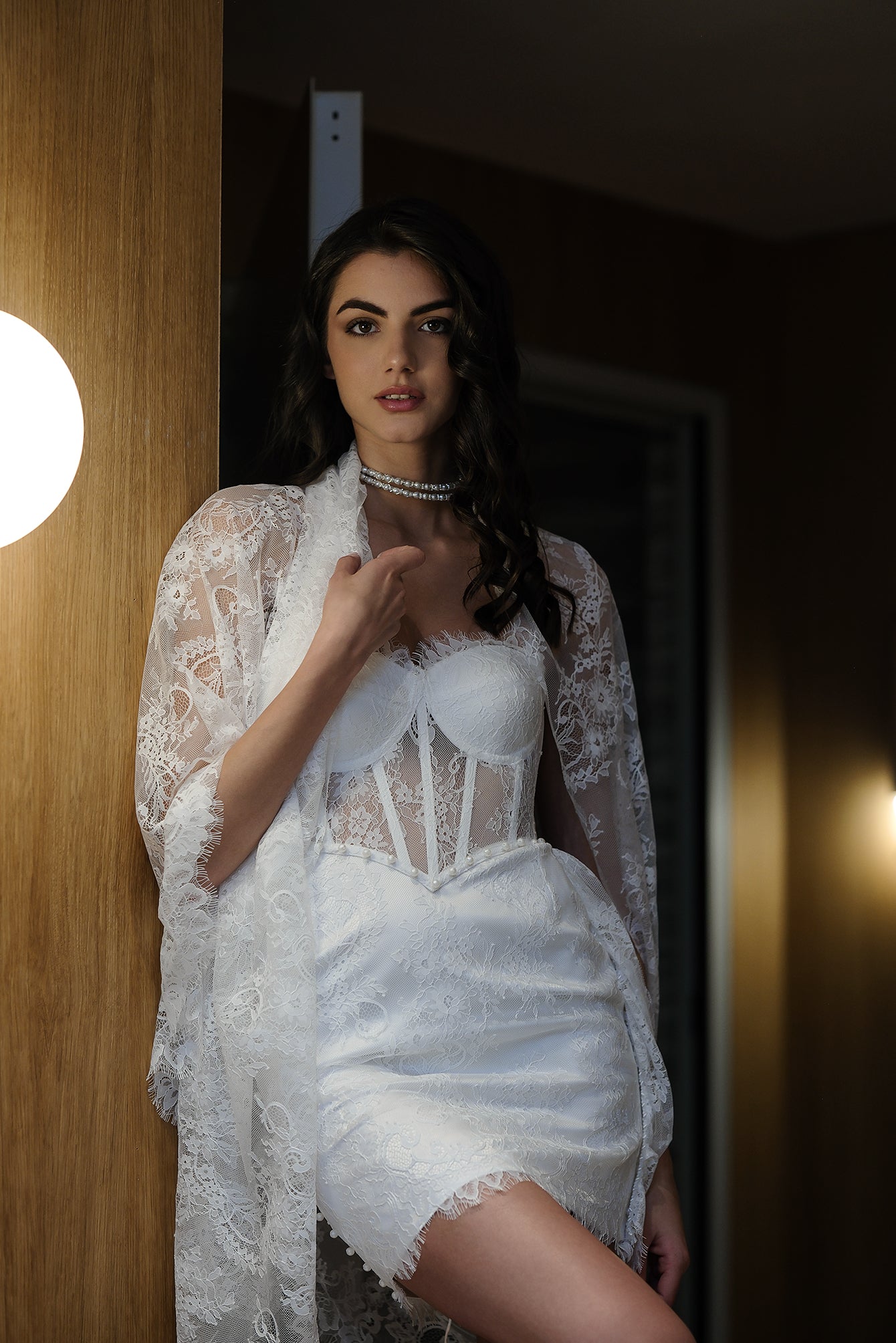 Corset dress with removable train in white: Avélise