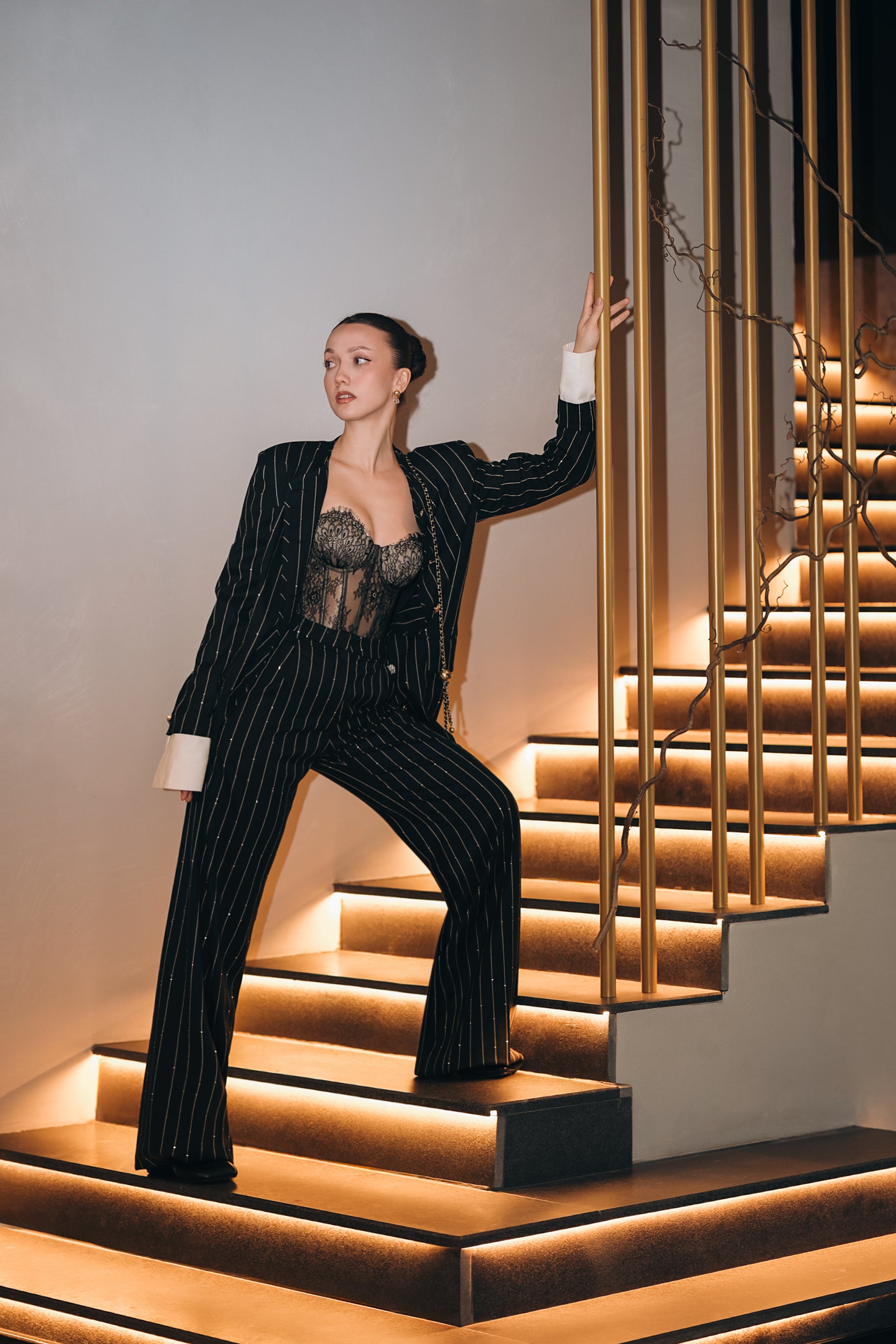 Костюм в черно: Atanasia