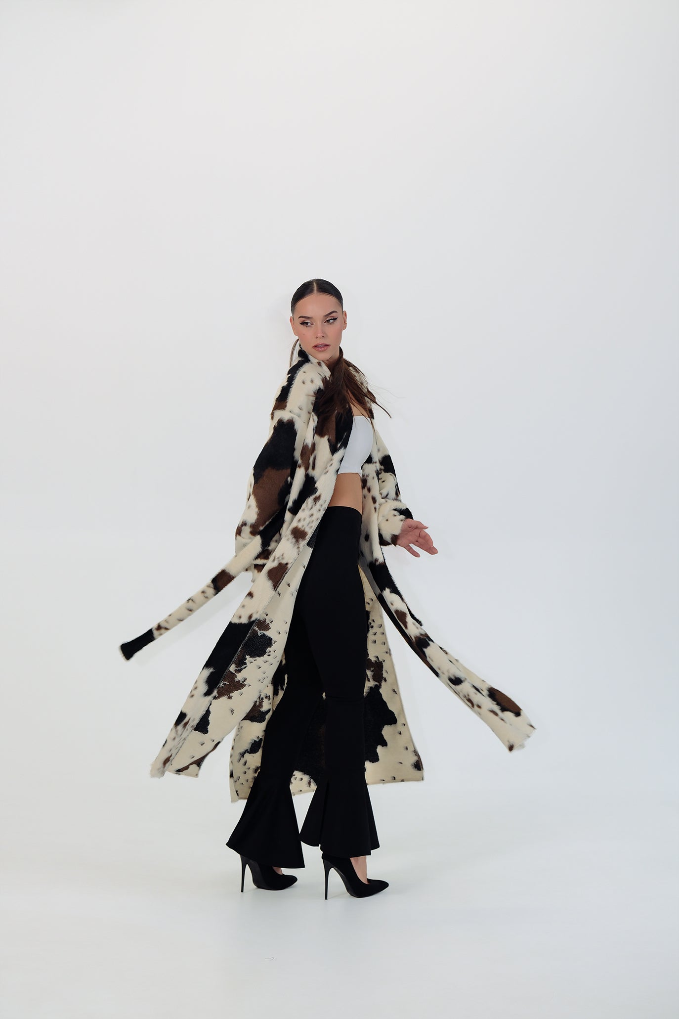 Дълго палто / жилетка тип халат: Cow