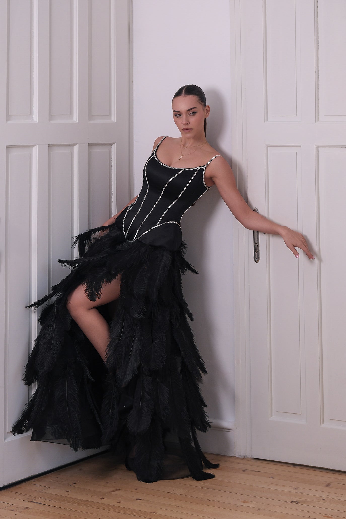 Официална рокля с пера: Jardin