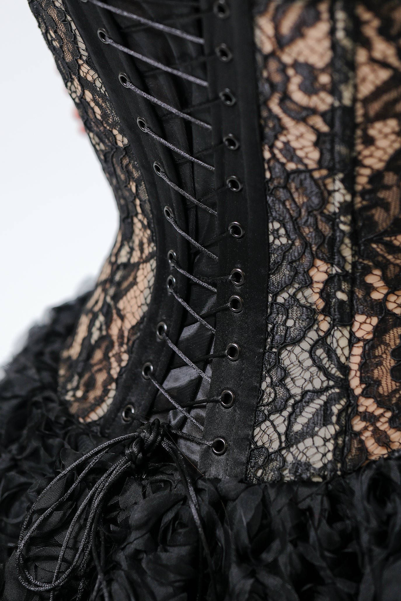 Корсетна рокля: Miorena