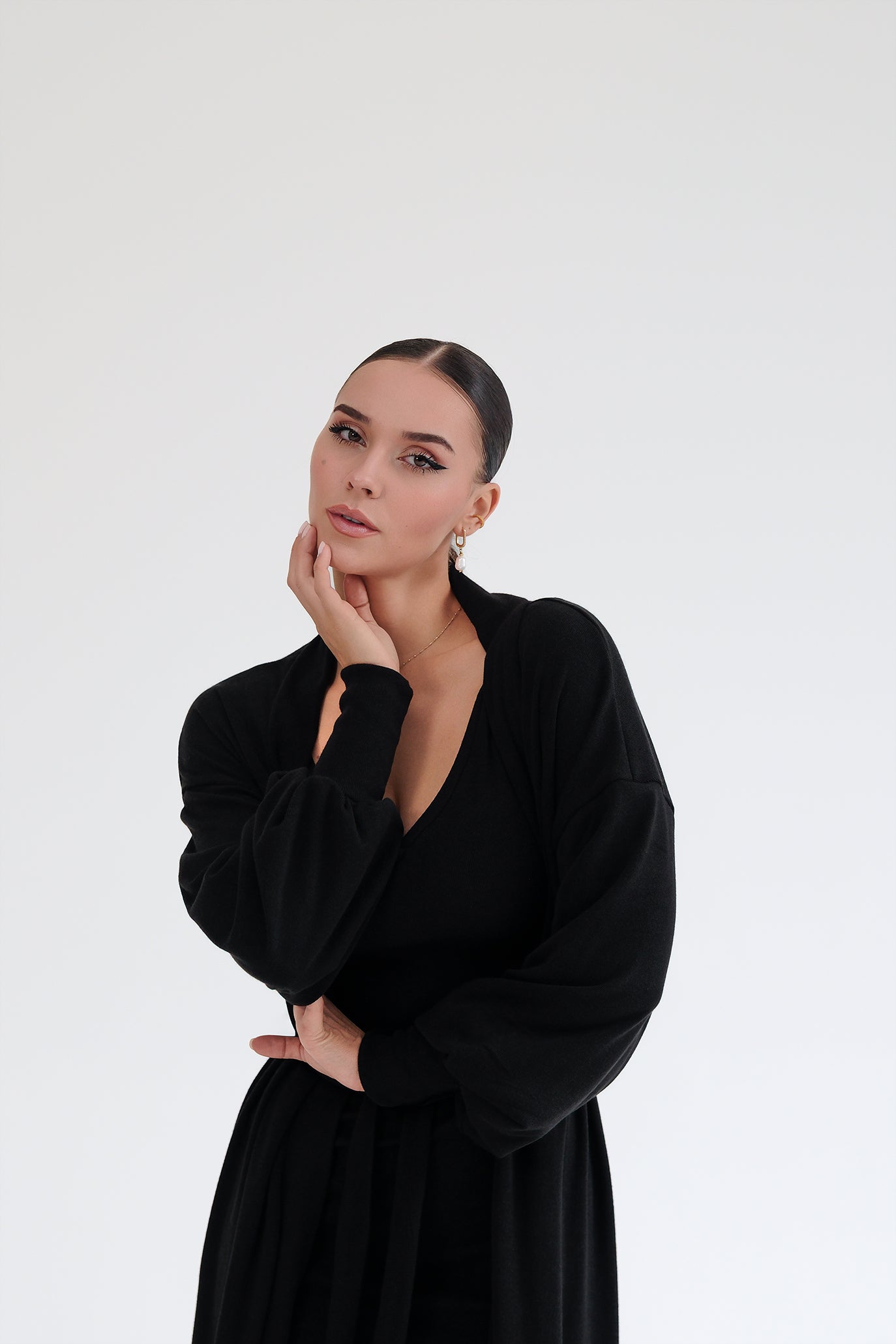 Рокля и жилетка в черно: Amoria Soft