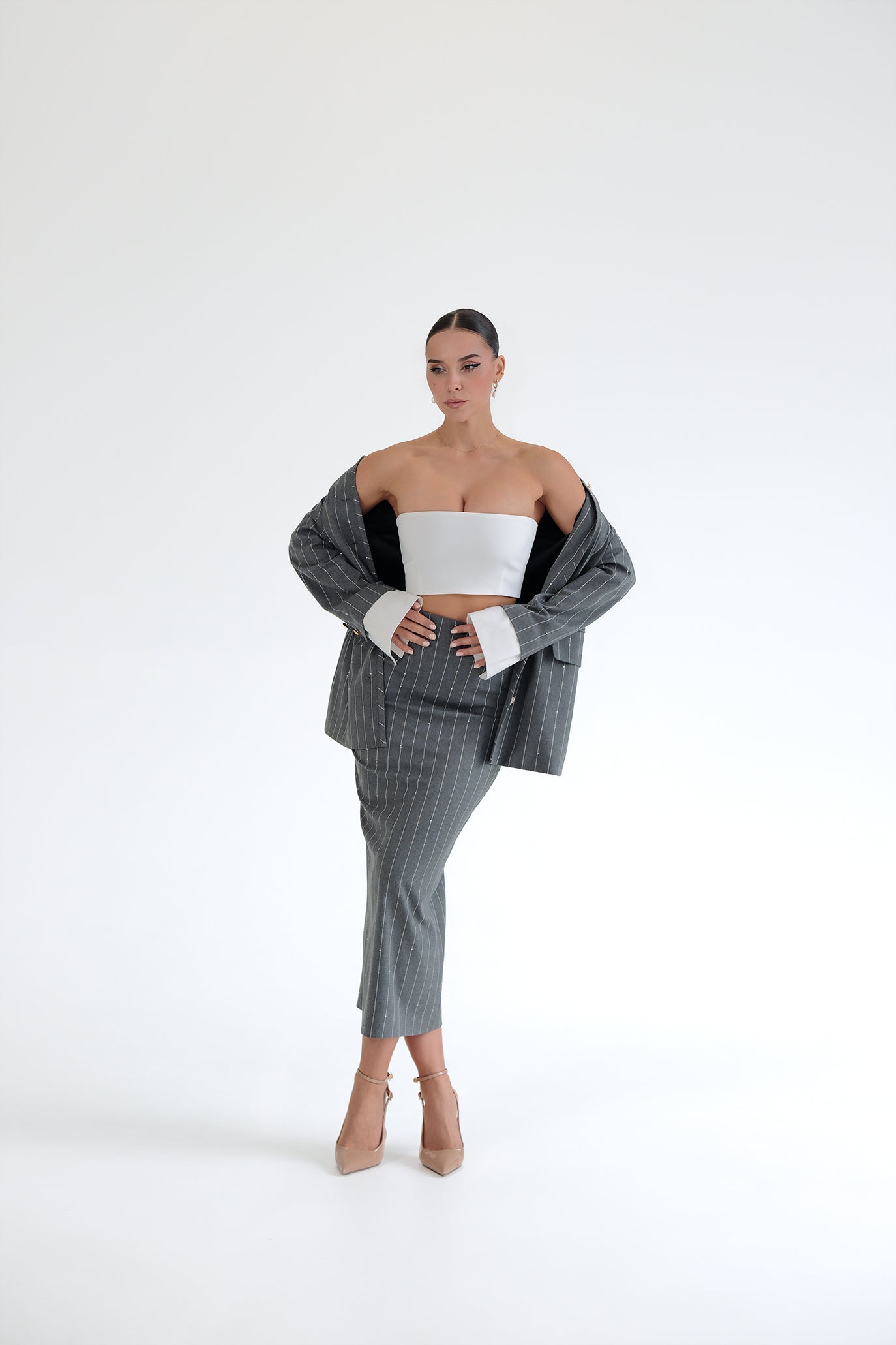 Сако с маншети в сиво: Atanasia