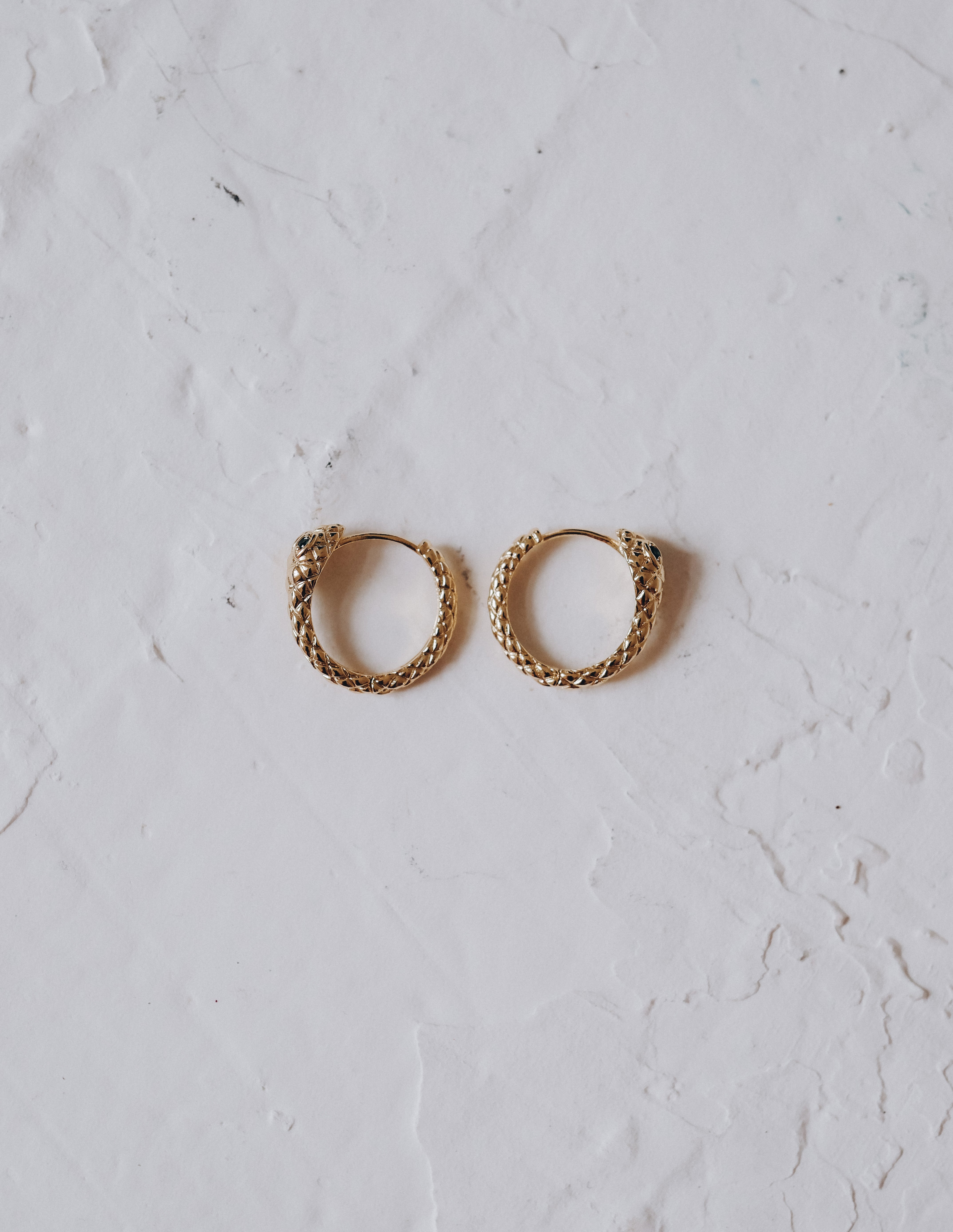 Обеци халки змия в златисто