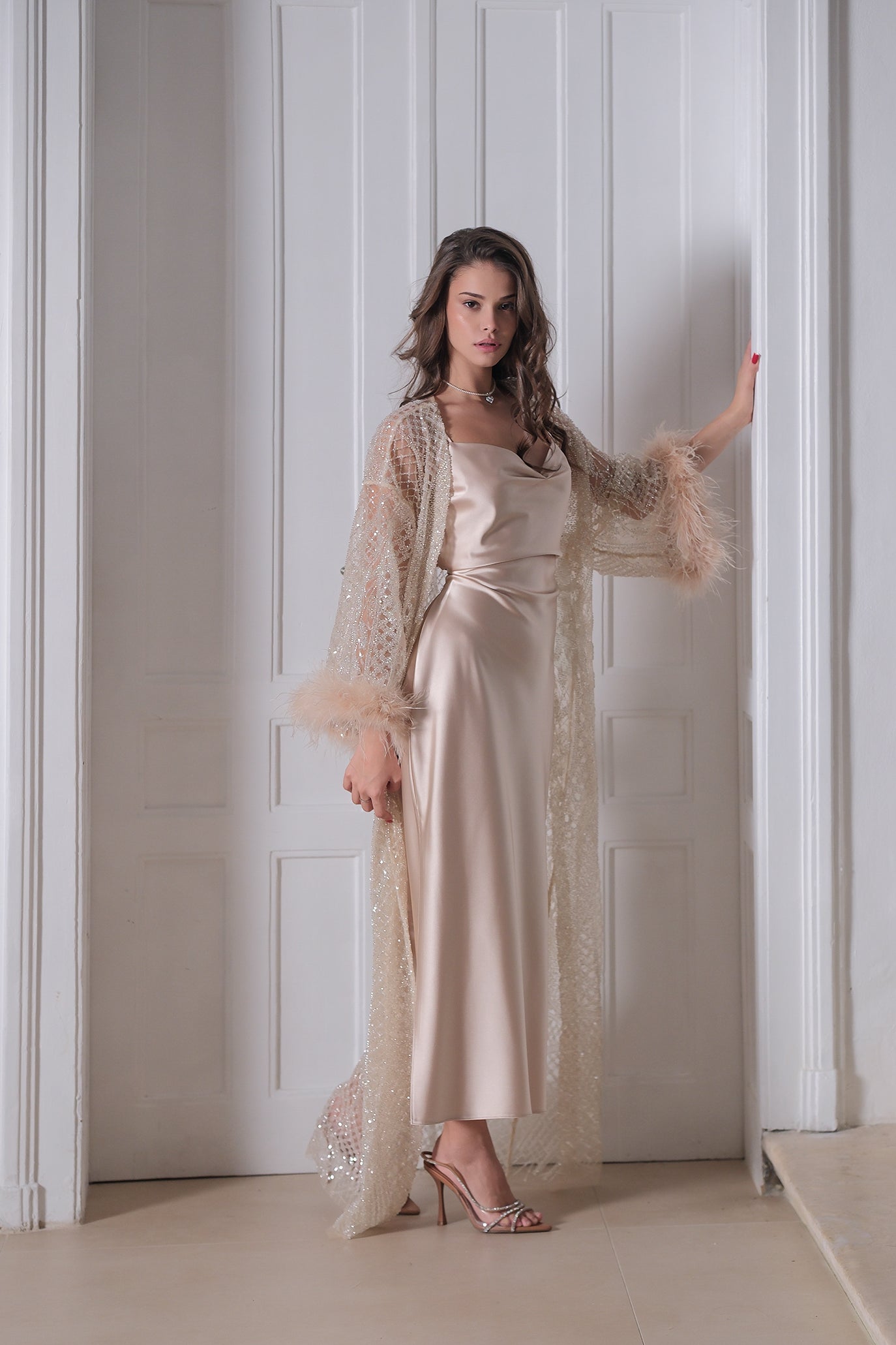 Long champagne dress: Glowin