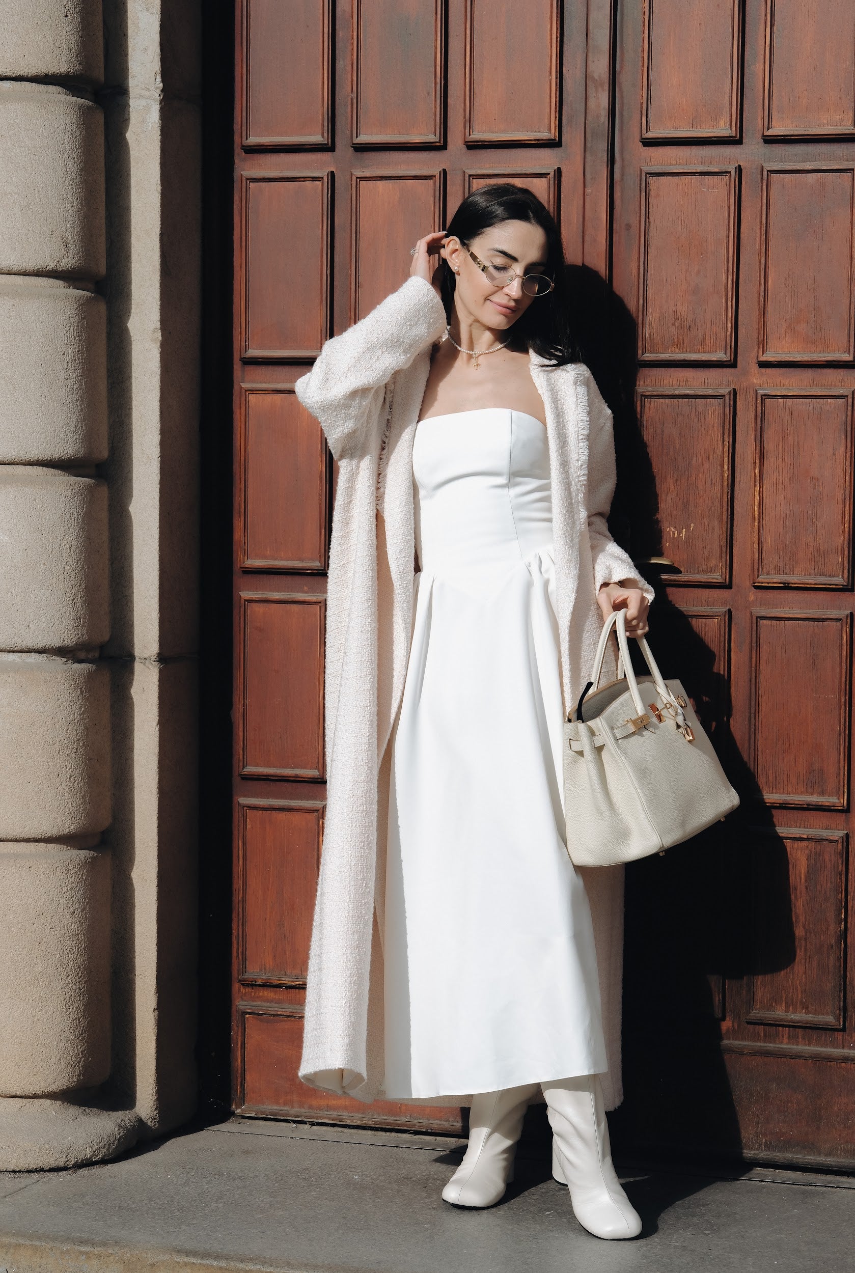 Корсетна рокля в бяло: Demoura