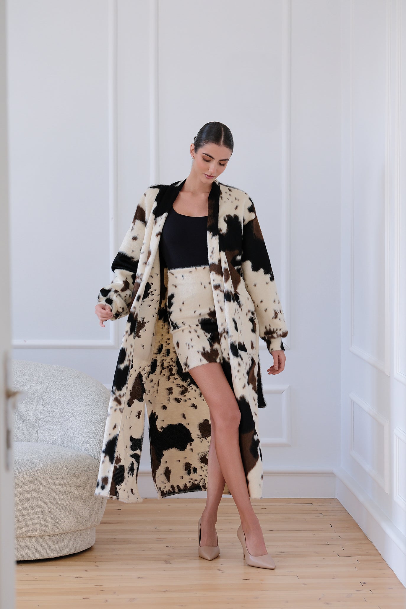 Къса пола в животински принт: Cow