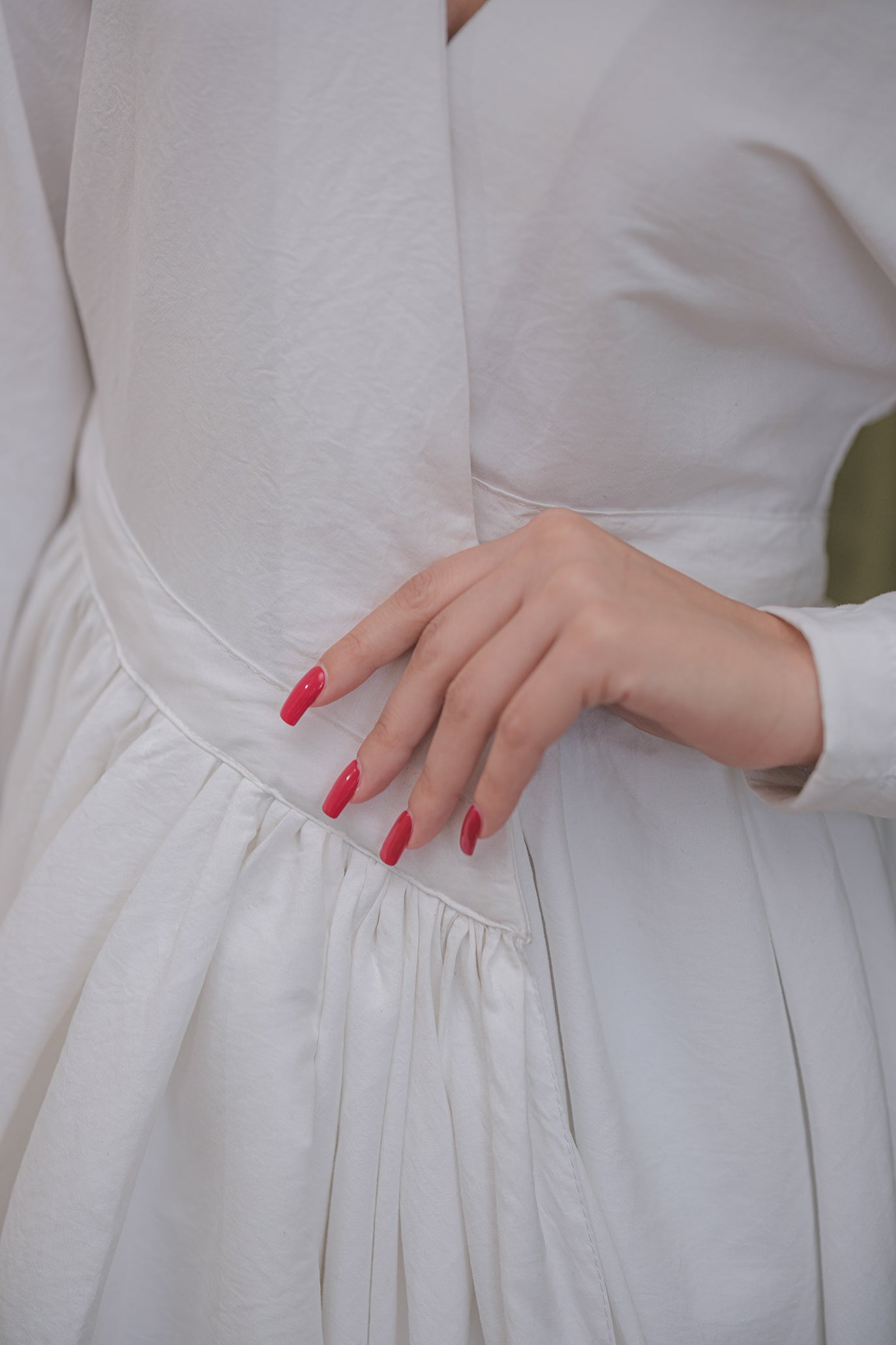 Ежедневна рокля в бяло: Vivace