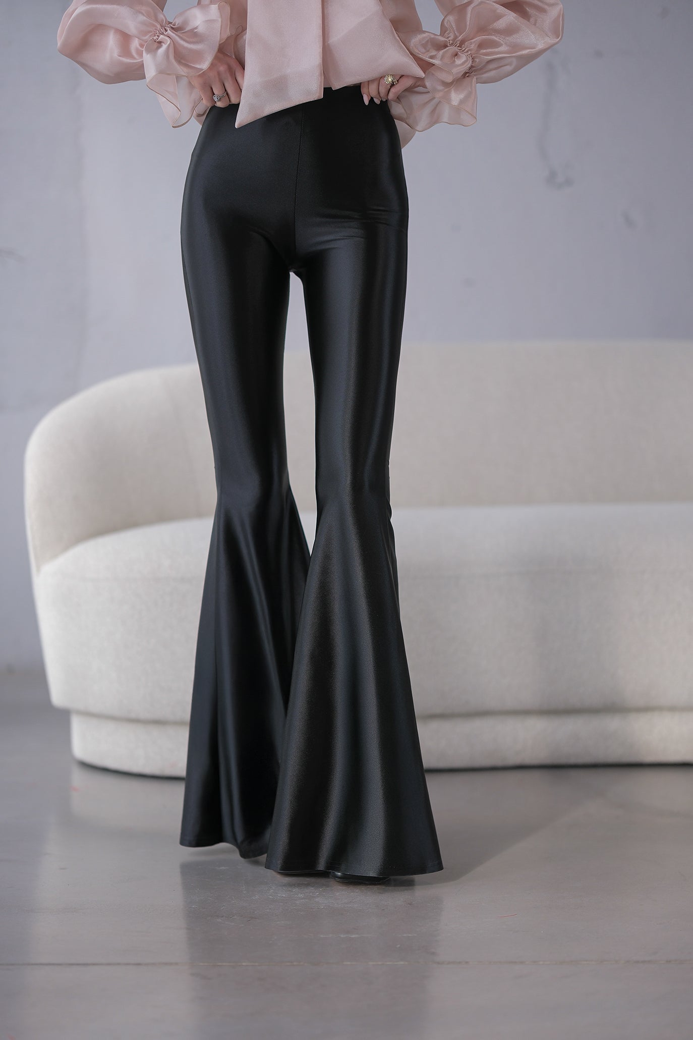 Клин с металически ефект в черно: Luster