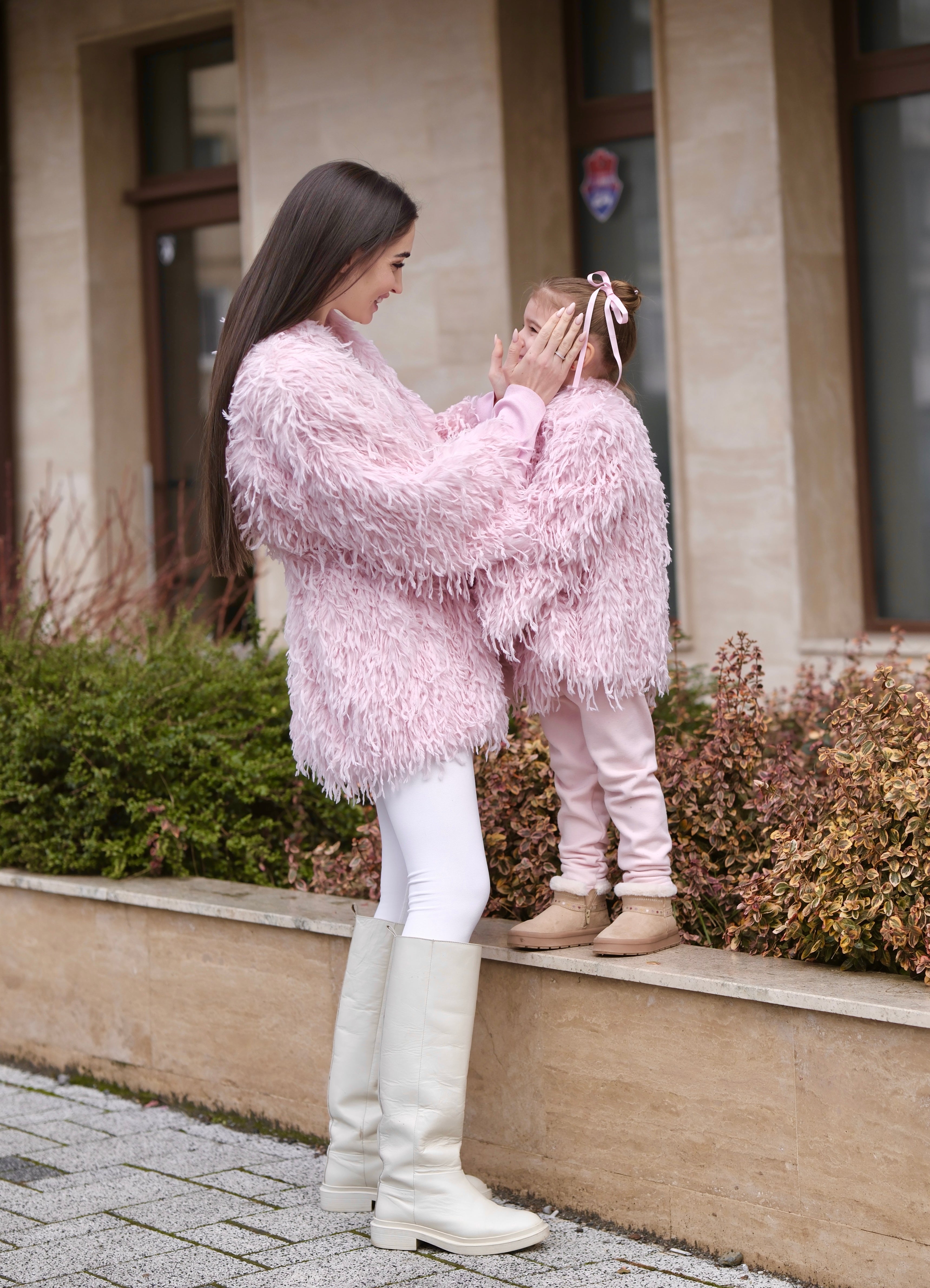 Детска жилетка / палто в розово: Regina