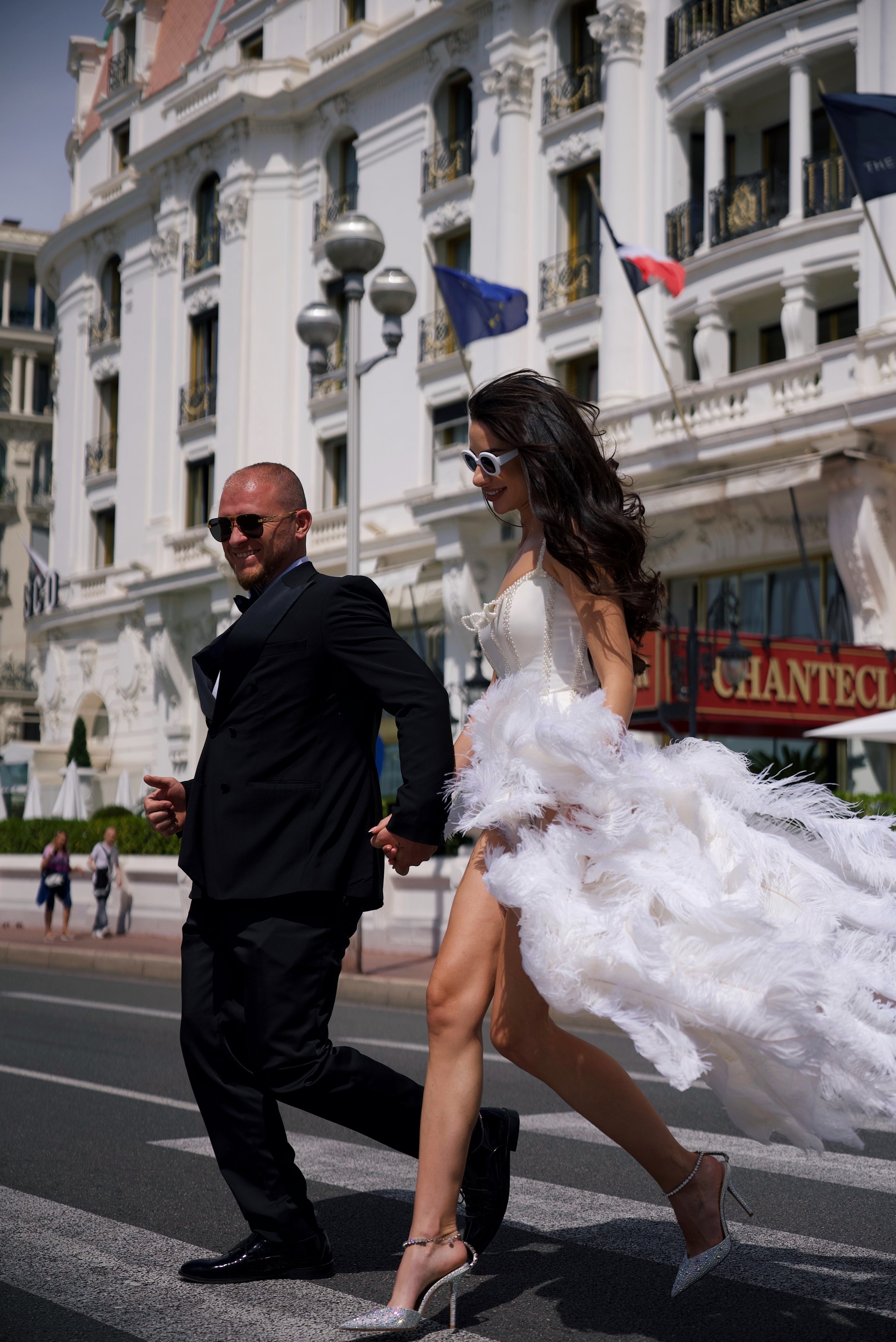 Gorgeous feather dress: Feathra 