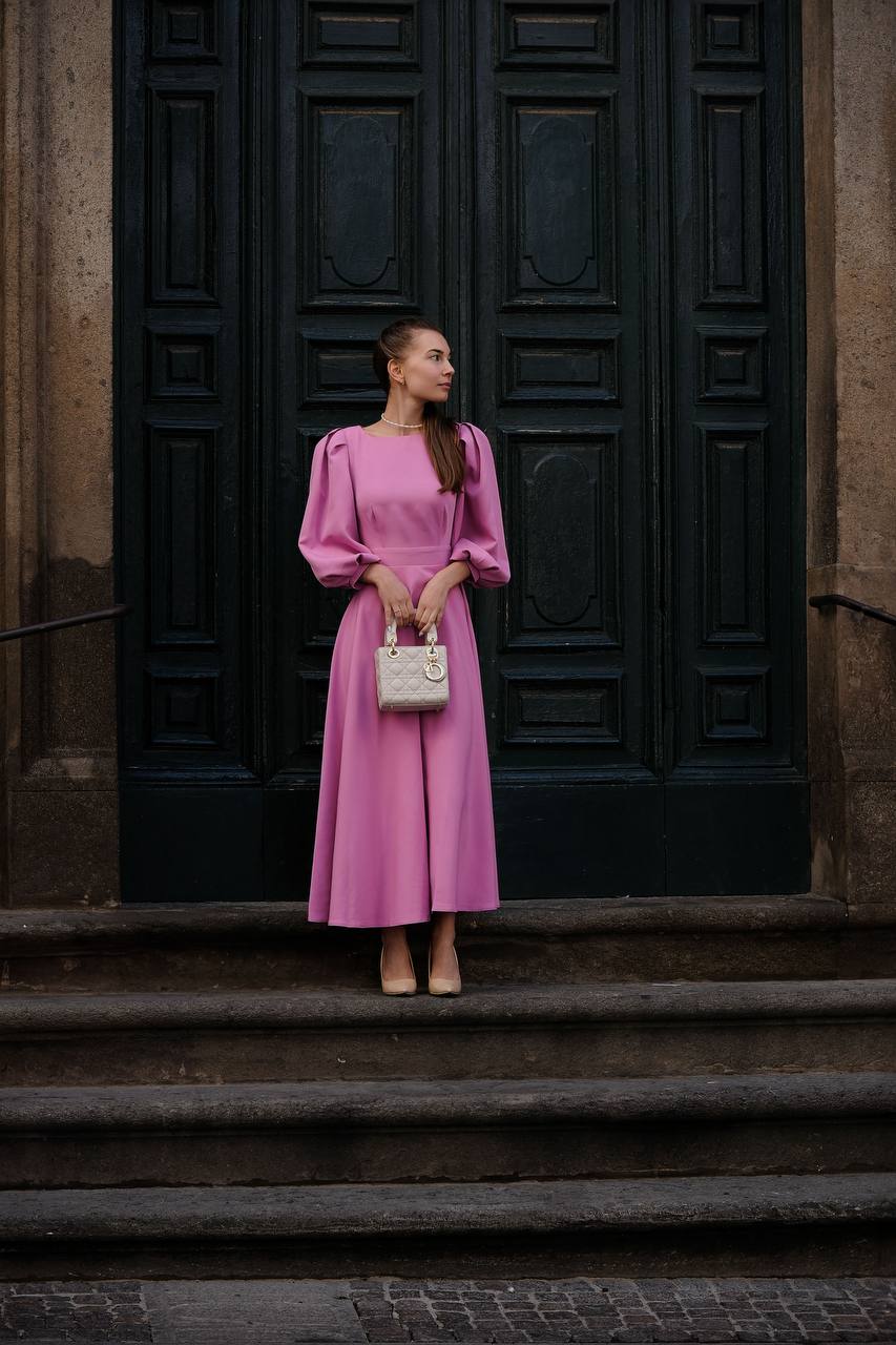 Comfortable dress: Rose Melody 