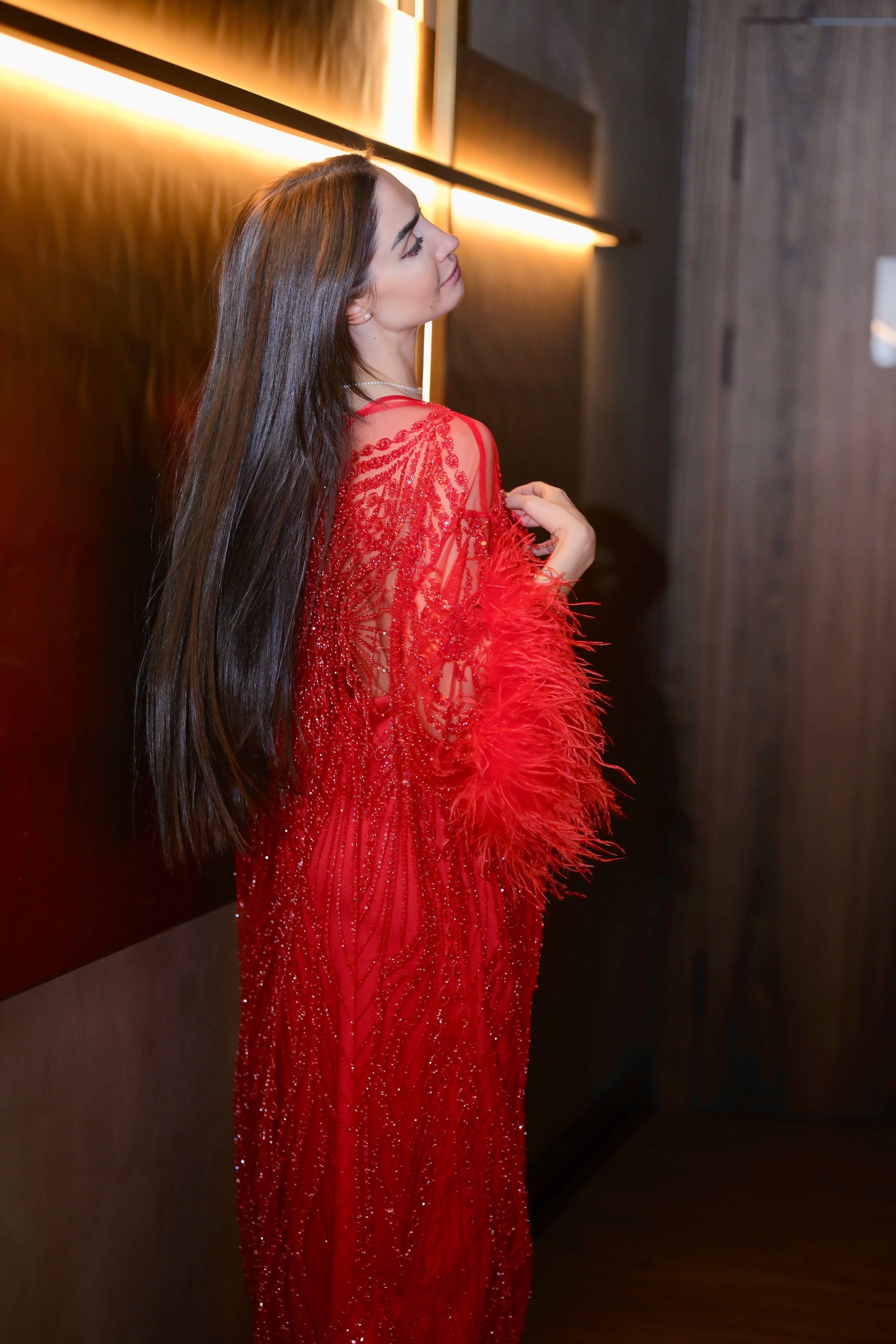 Ръчно изработена жилетка в червено: Luxury Eve