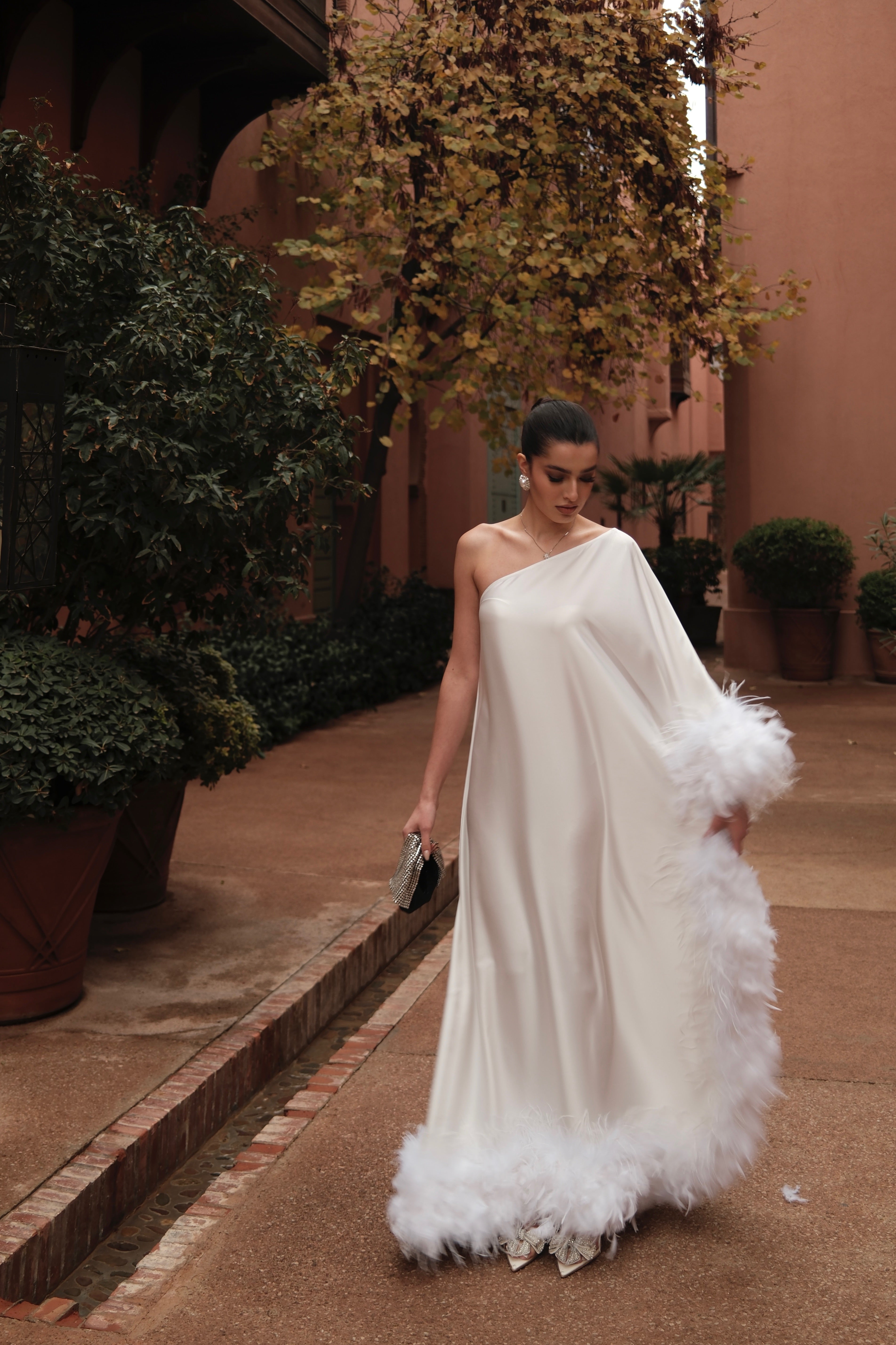 Spectacular loose dress: Goddess 