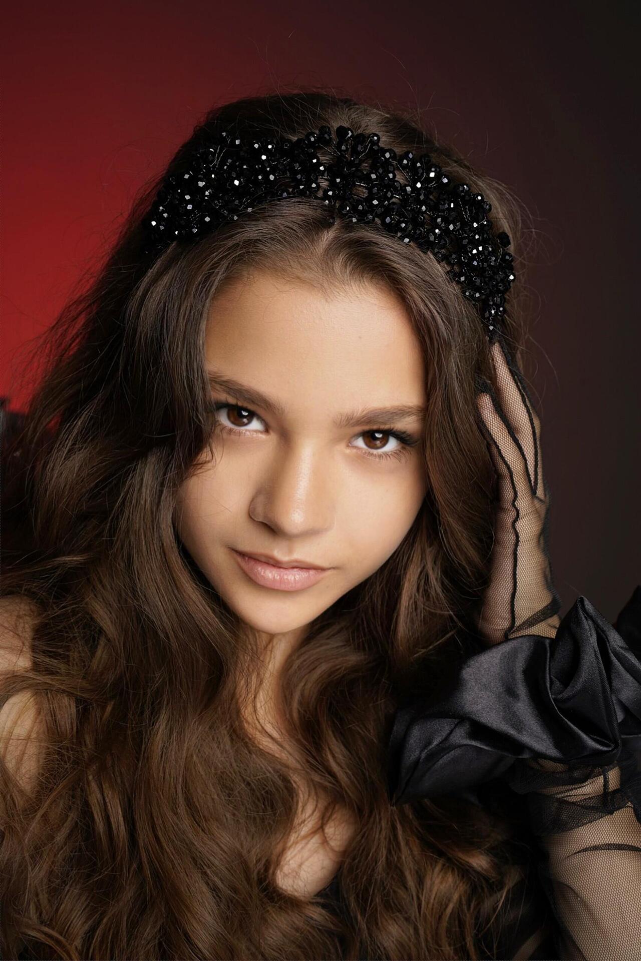 Scrunchie: black