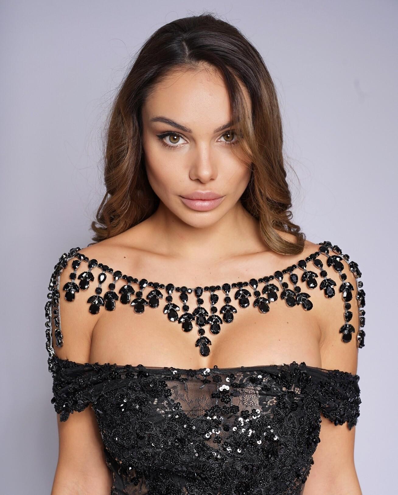 Black Shoulder accessory with stones