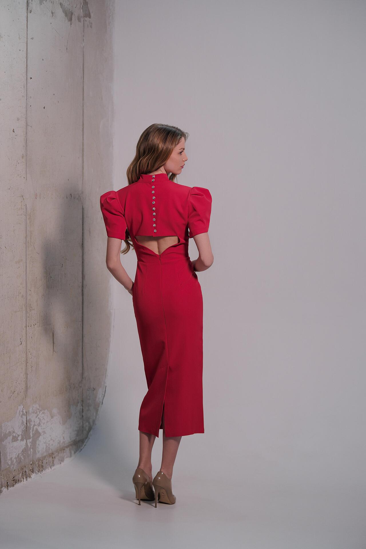 Red pencil dress: Yuliana