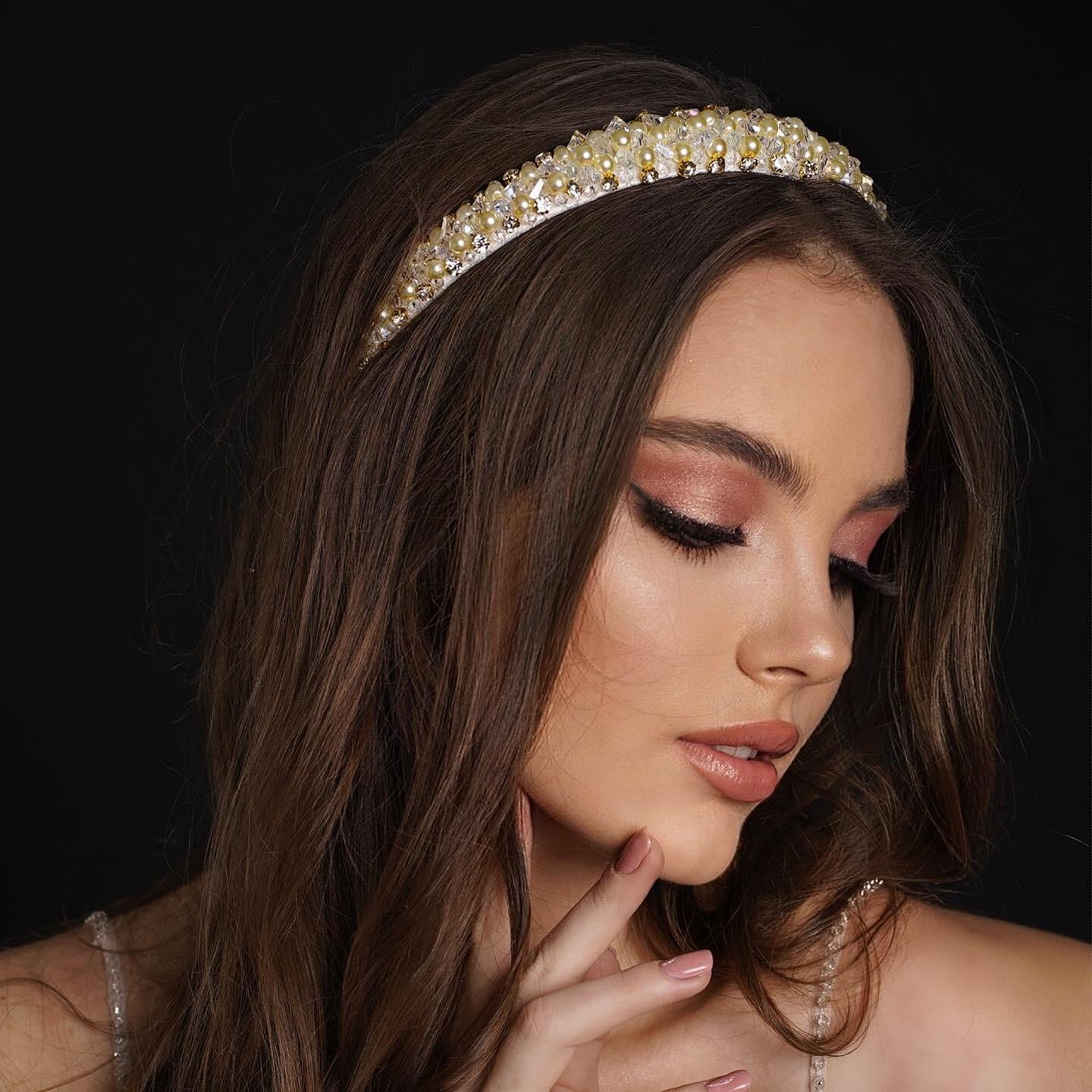 Tiara: Luxury Champagne