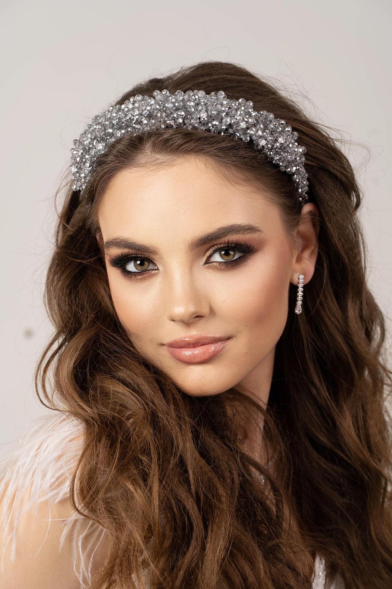Tiara: Silver Crystals