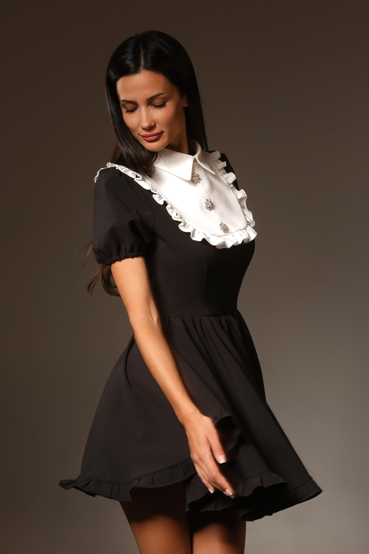 Short dress with collar: Kate