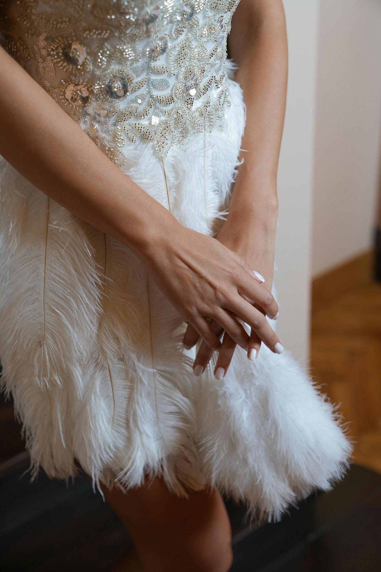 Cocktail dress with ostrich feathers: Heaven