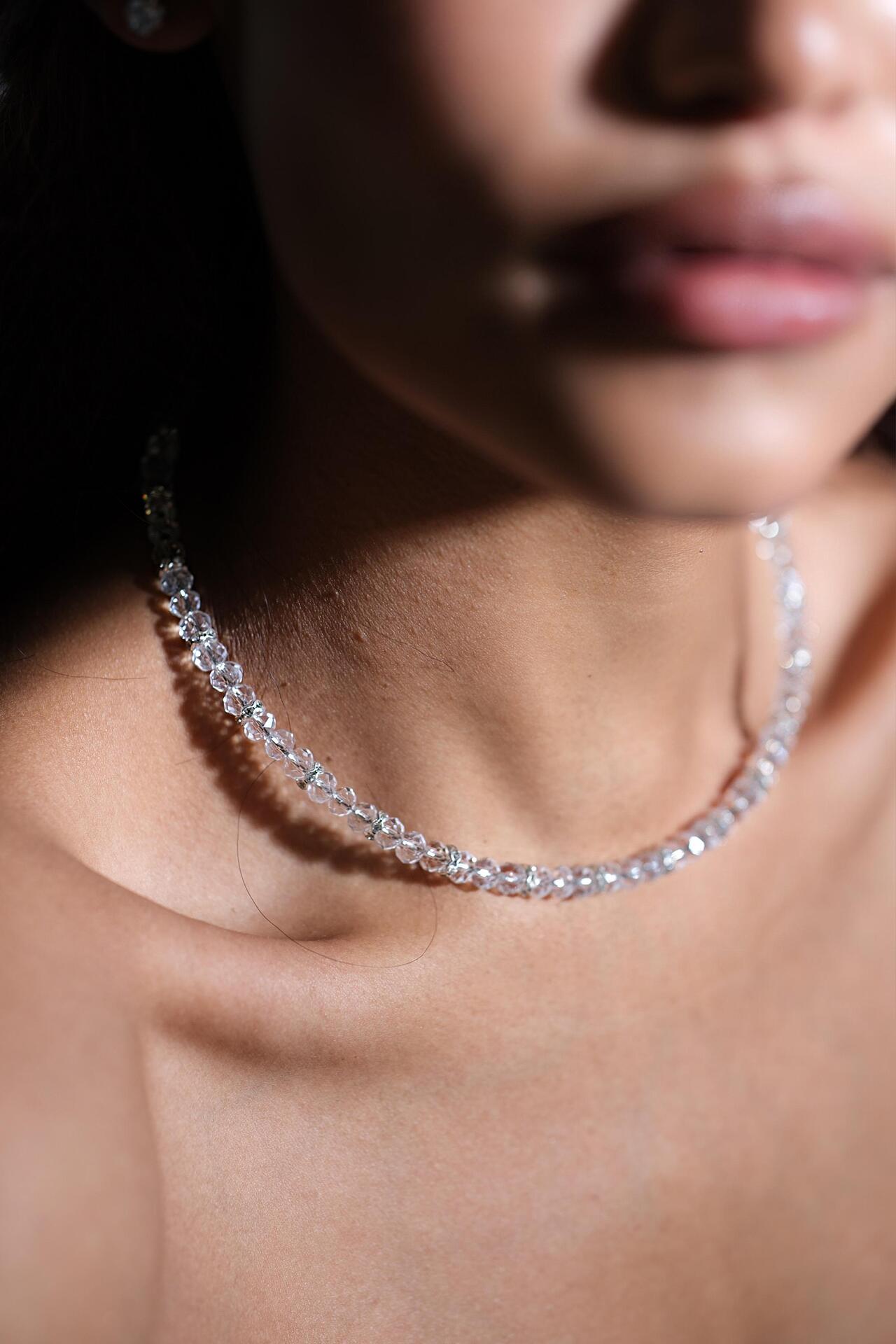 Necklace made of crystal beads and silver elements: Diamond Gleam