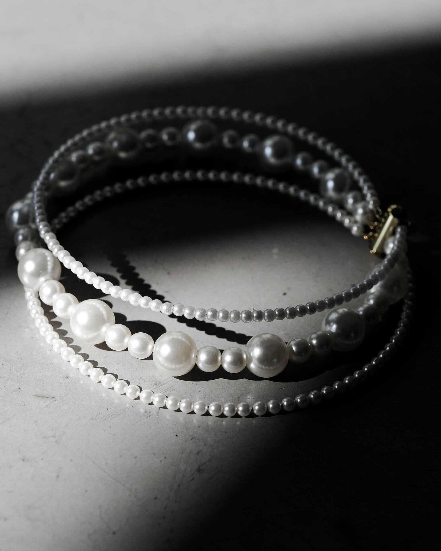 Pearl necklace: Milady