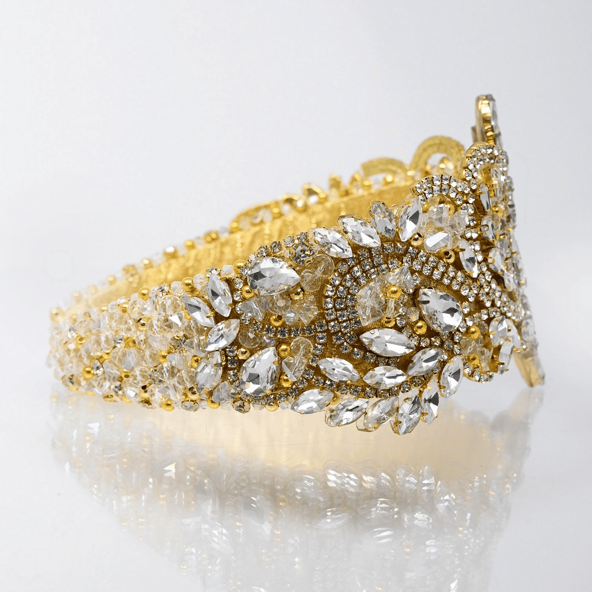 Crown: Gold Avalon