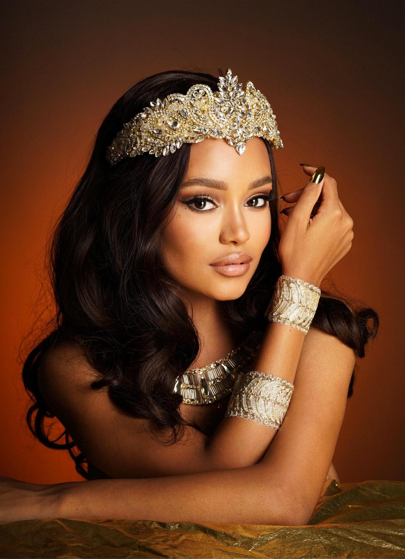 Crown: Gold Avalon