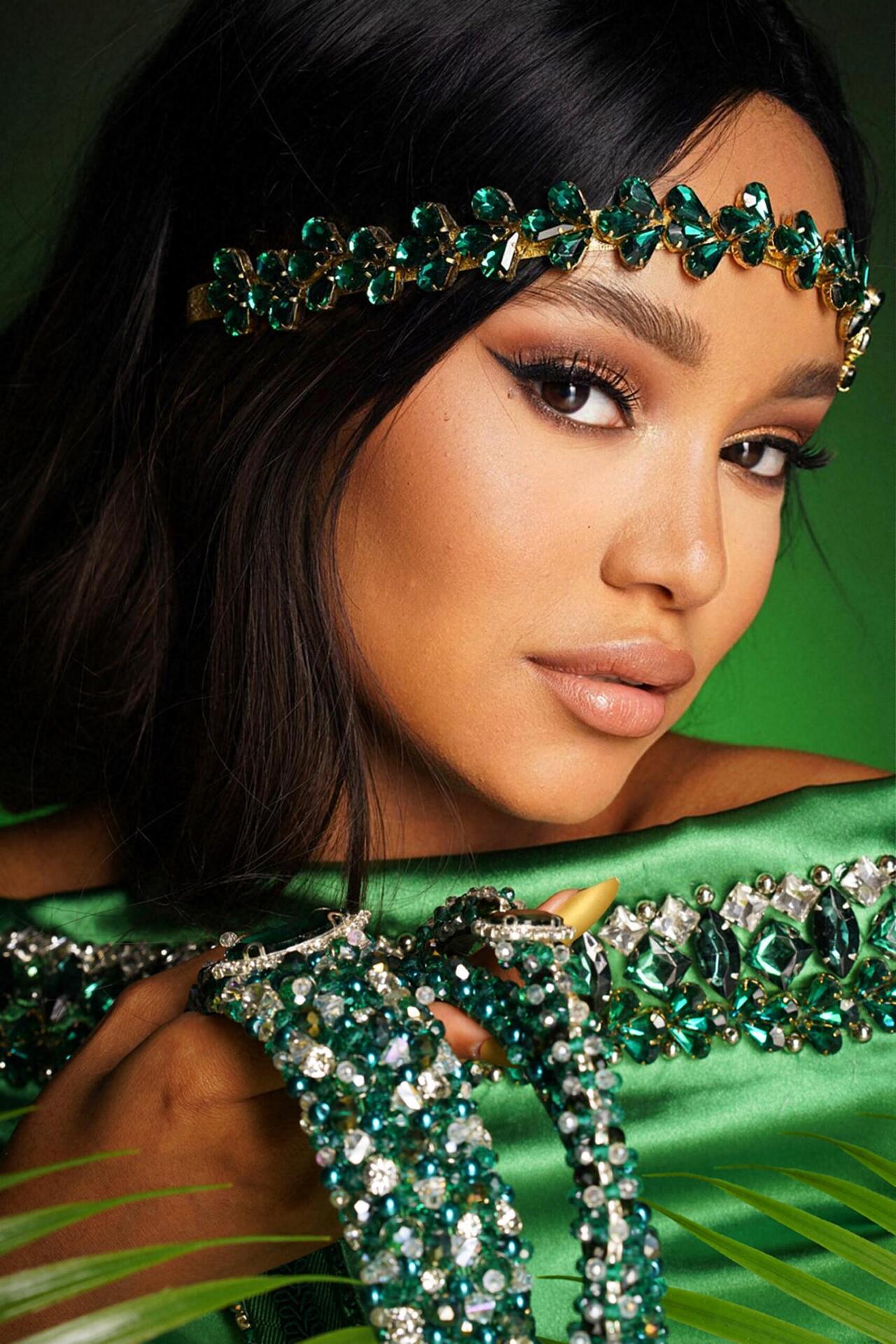 Headband with green crystals