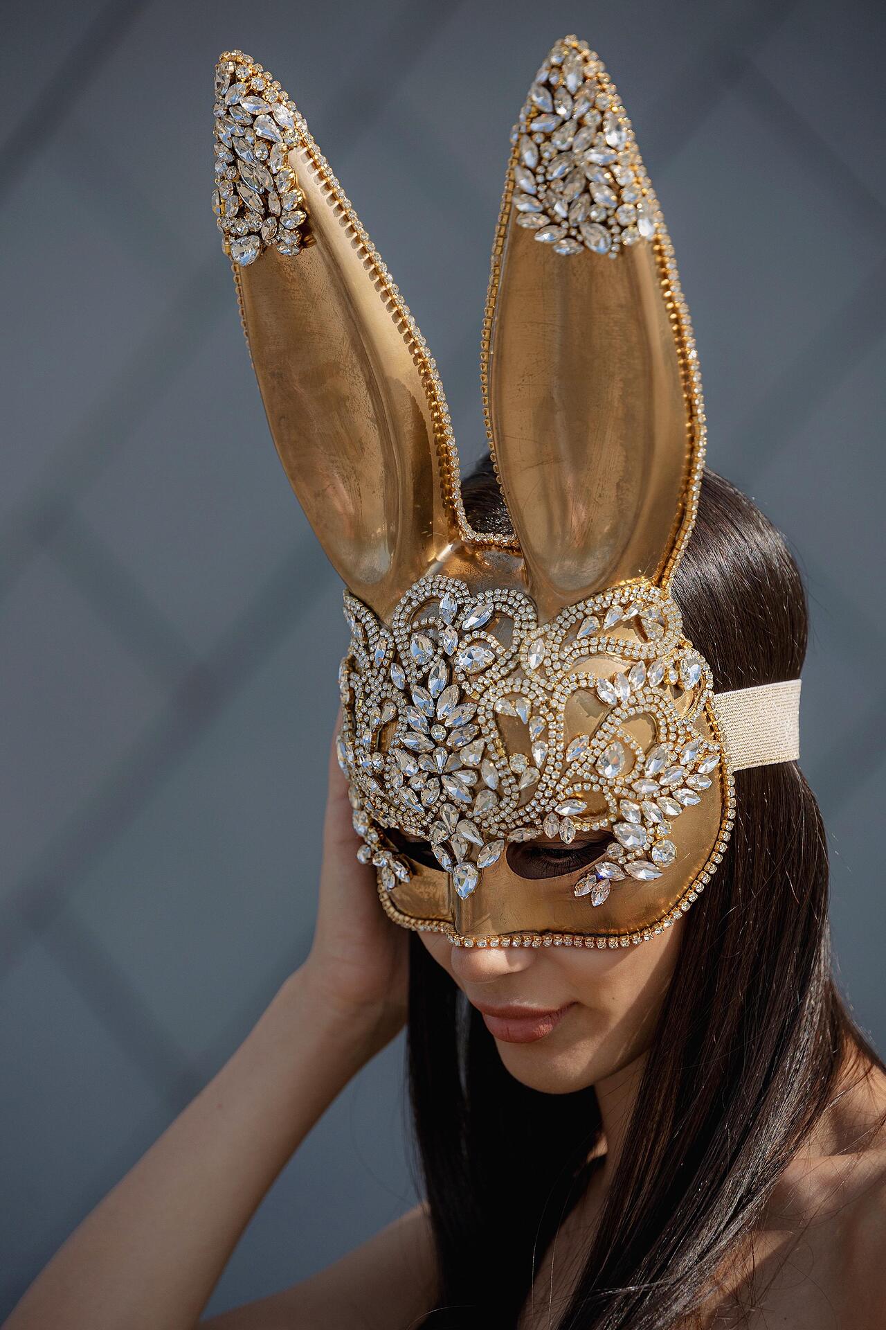 Bunny mask with stones