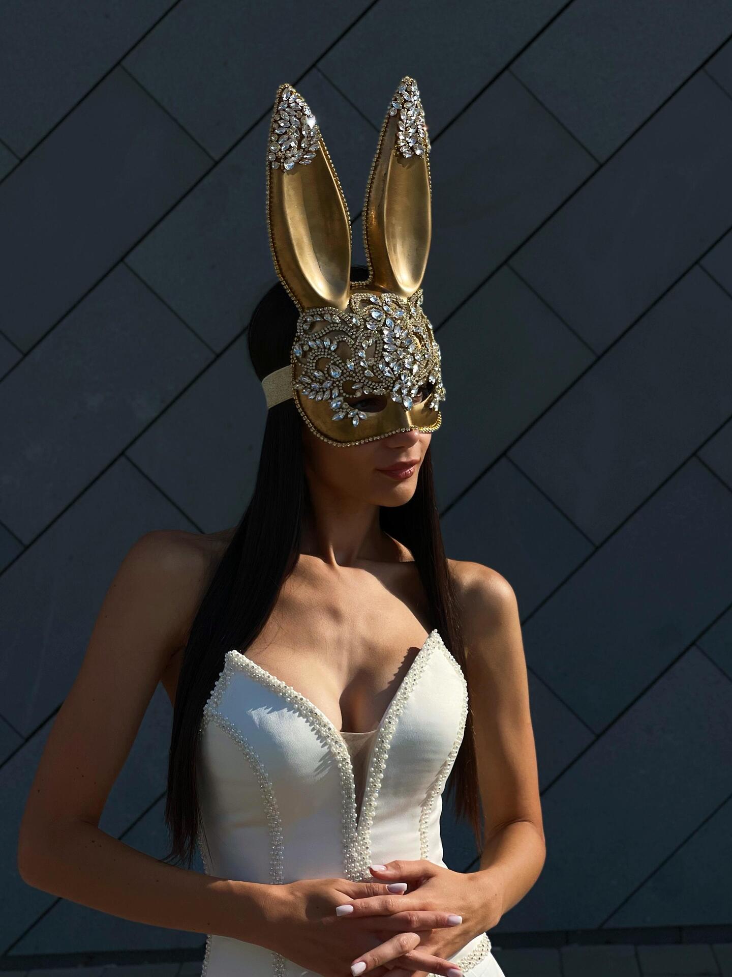 Bunny mask with stones
