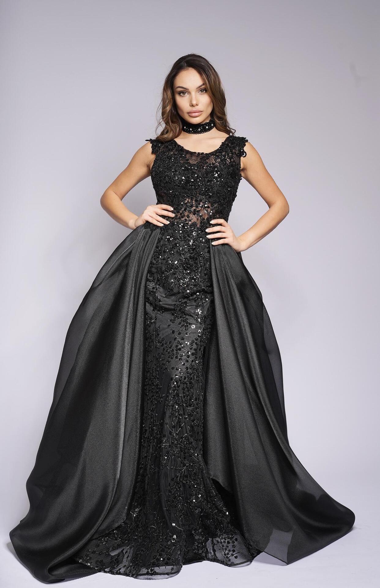 Dress: Nora Dress