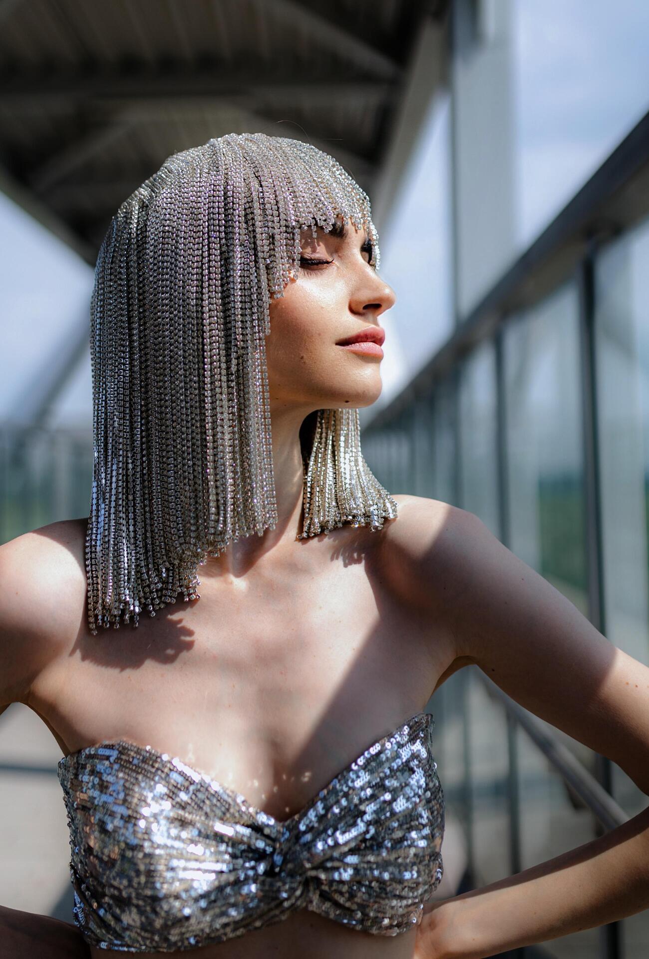 Wig with silver hanging crystals 