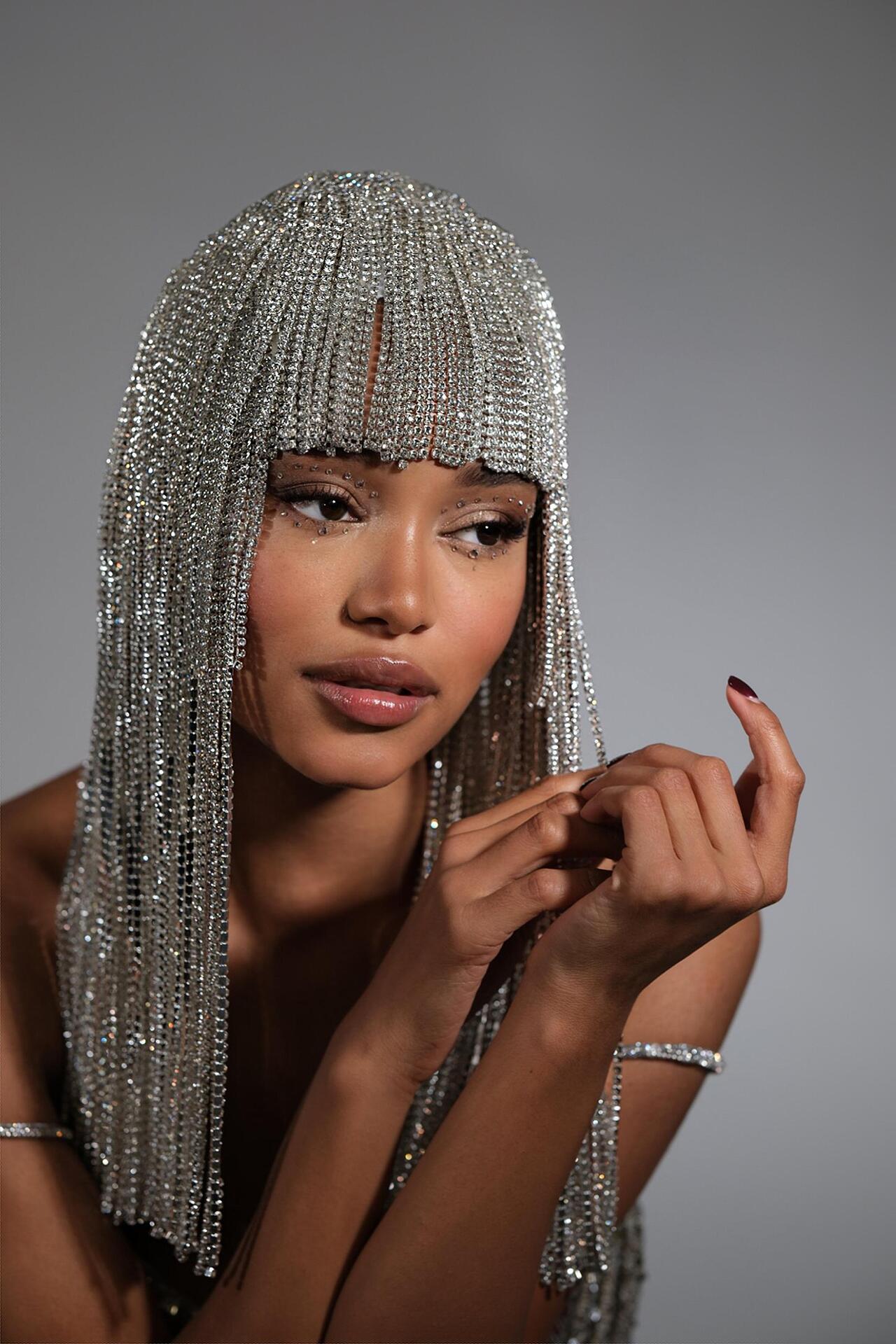 Wig with silver hanging crystals 