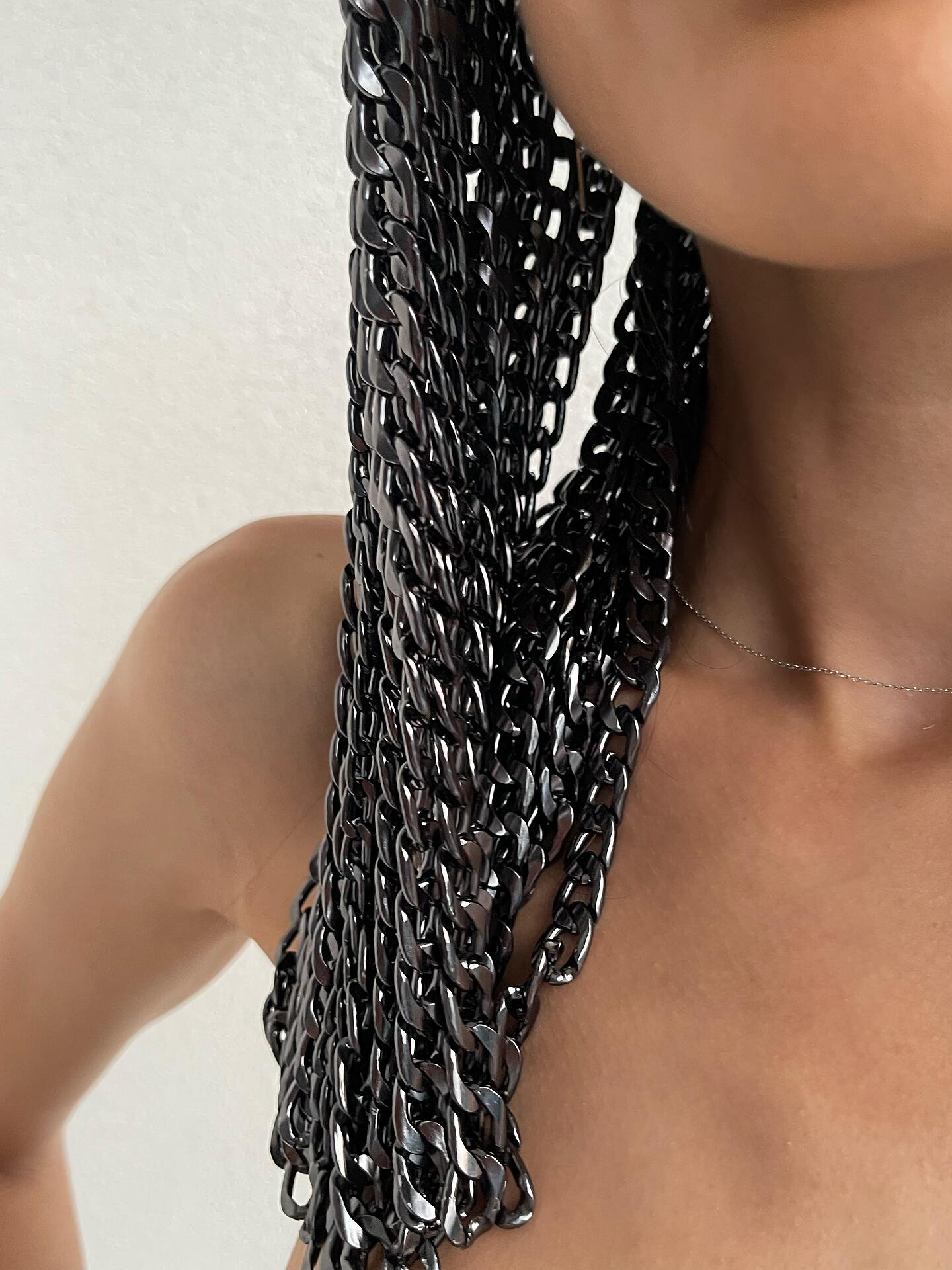 Wig with dark gray chains