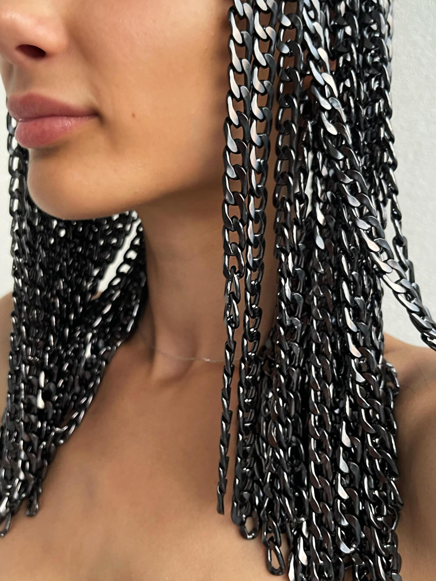 Wig with dark gray chains