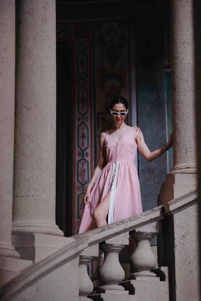 Casual dress in pink: Maelinne