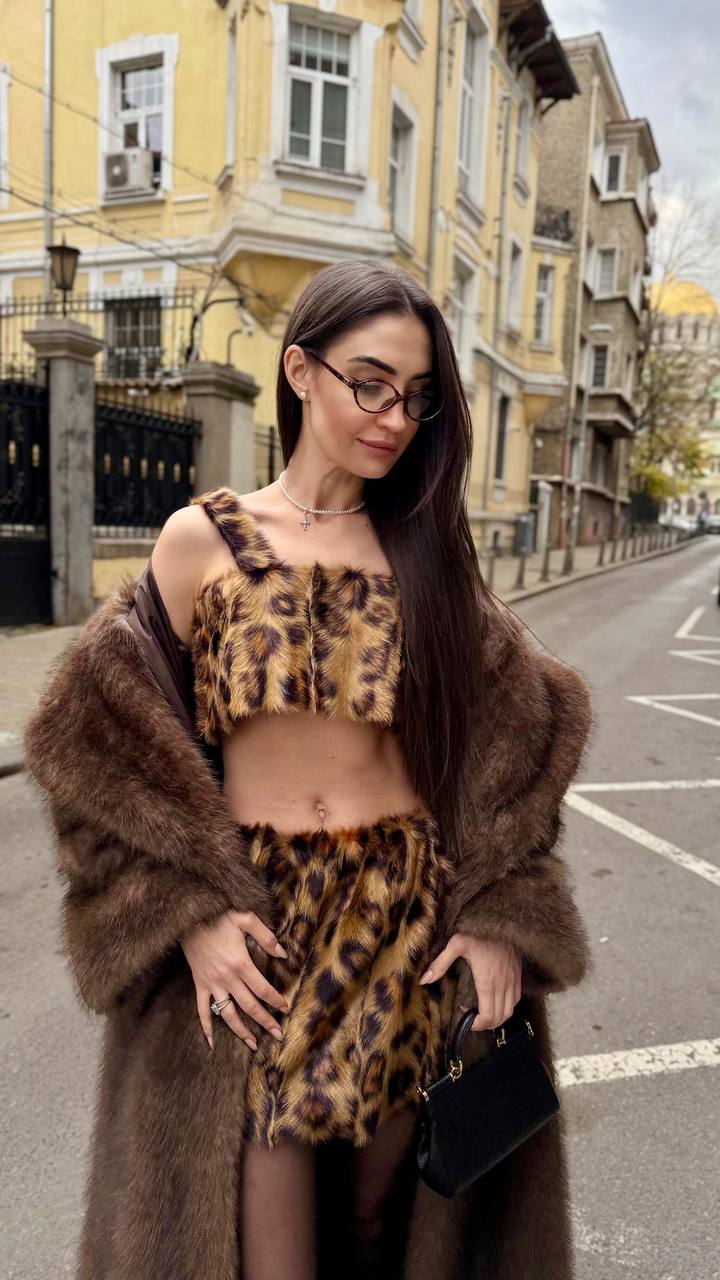 Комплект топ и пола: Leo