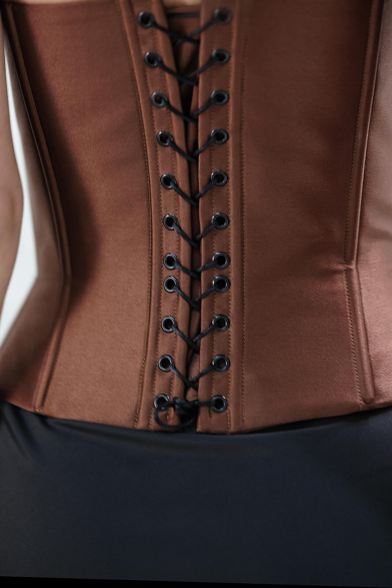 Premium collection thick corset in brown: Velouris