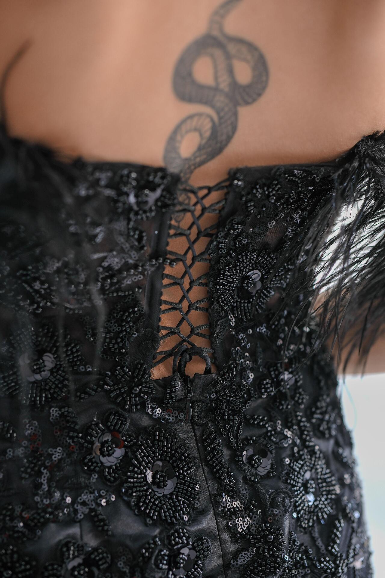 Handmade cocktail dress in black: Fable