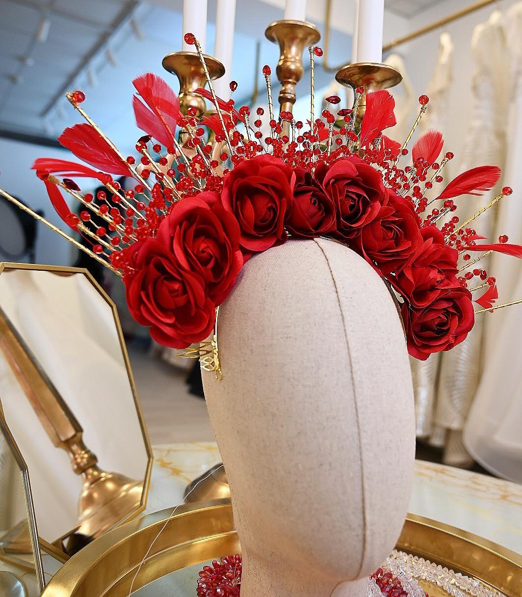 Crown: Red Queen
