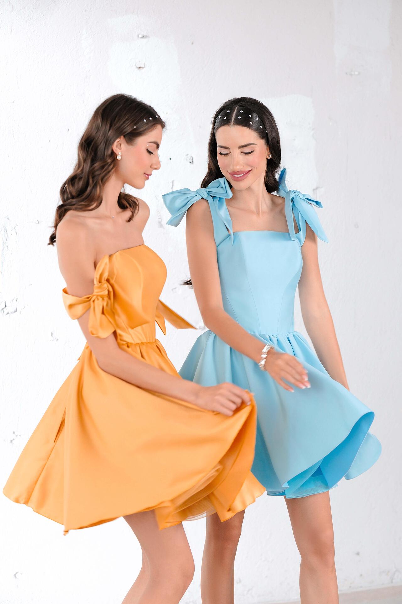 Dress: Gold Blossom