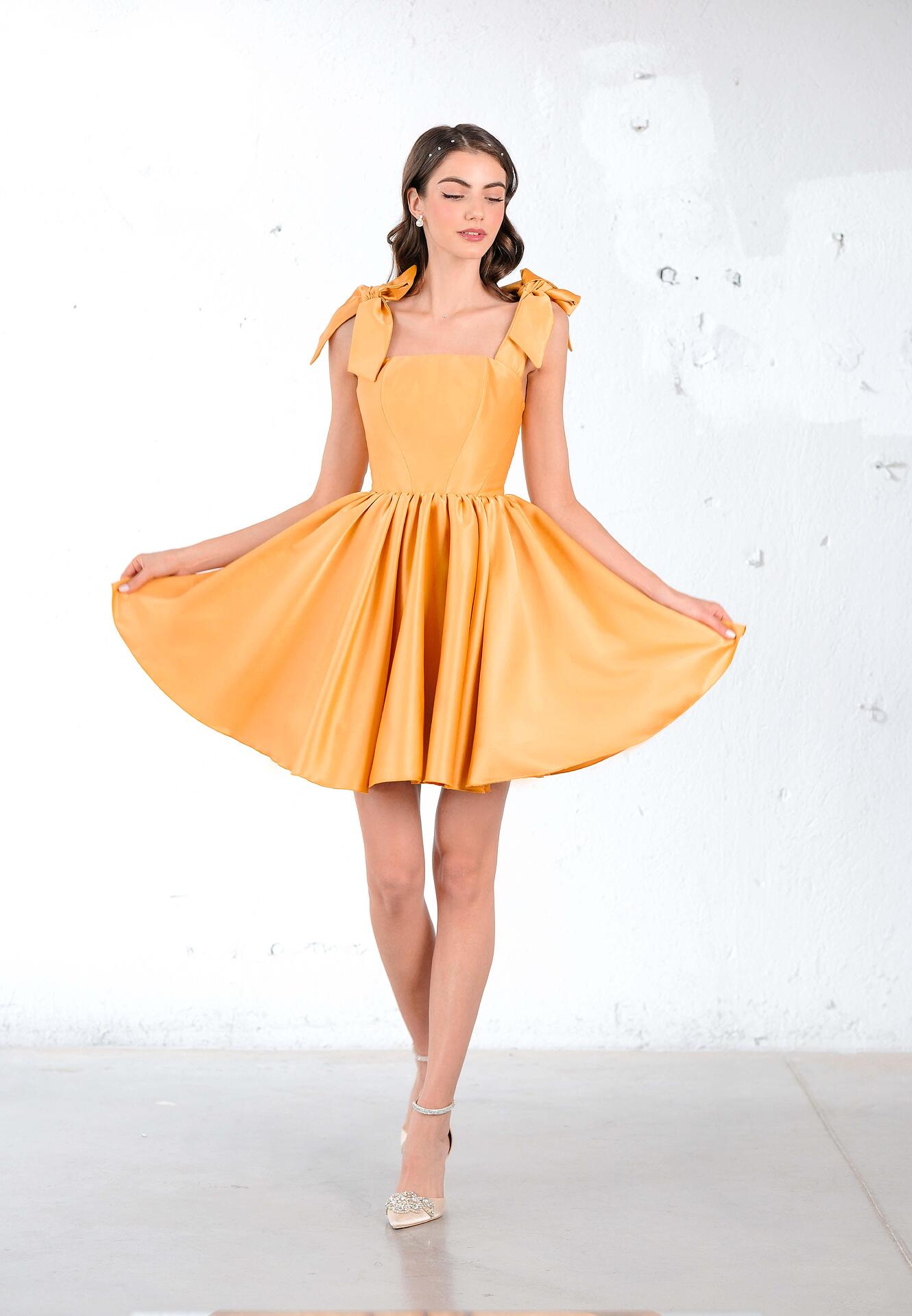 Dress: Gold Blossom