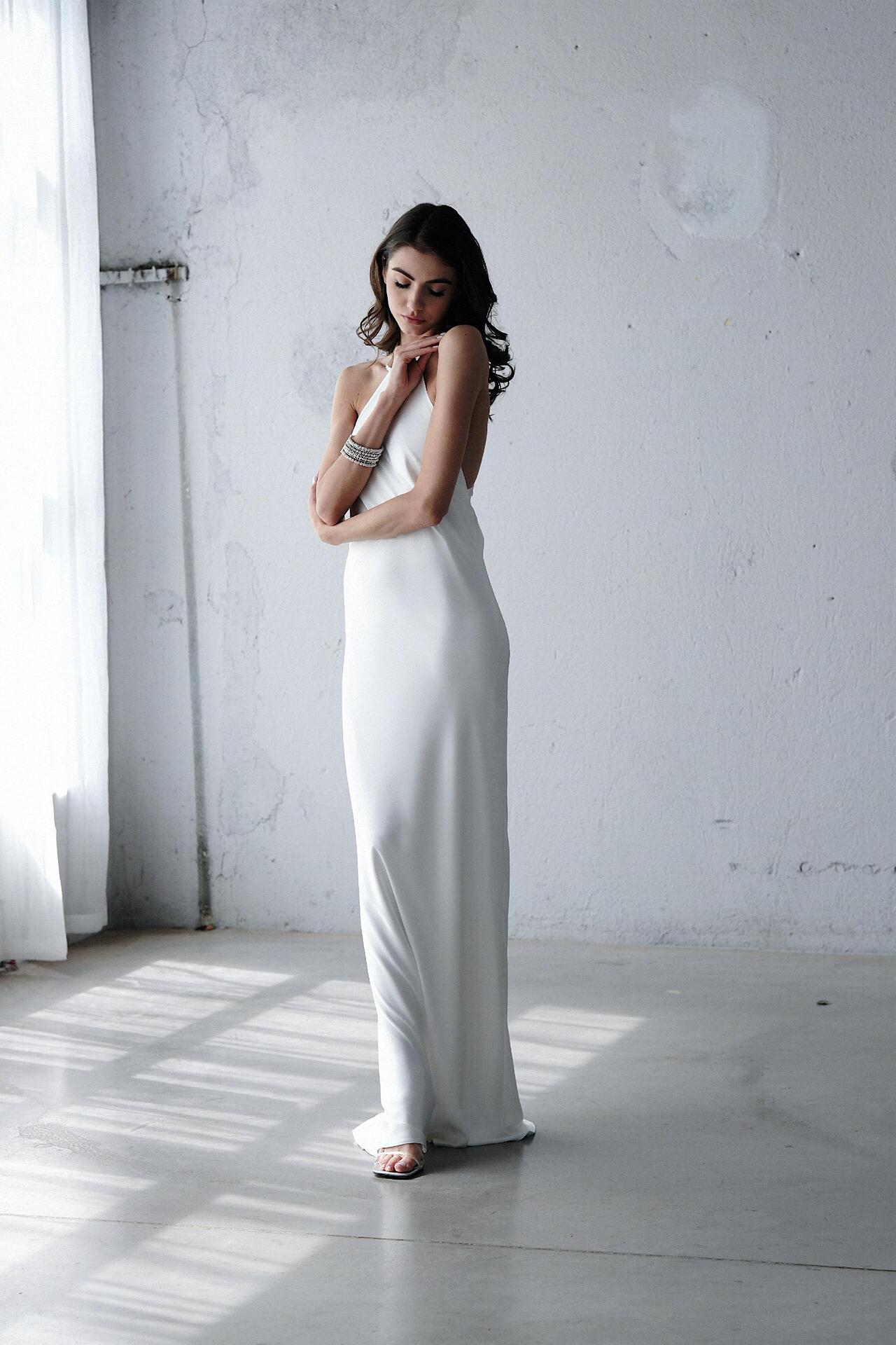 Dress: White Touch