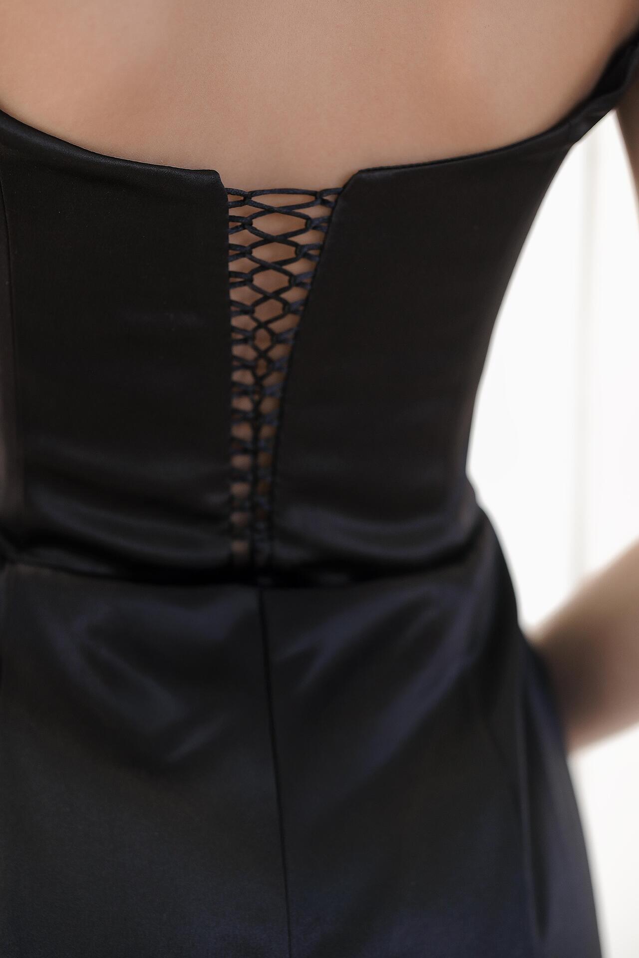 Dress with a clean design: Berlin 