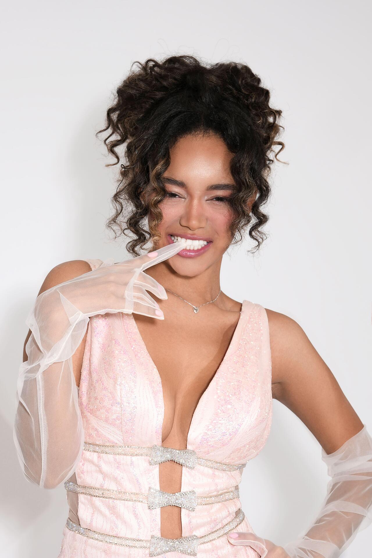 Pink dress: Sugar